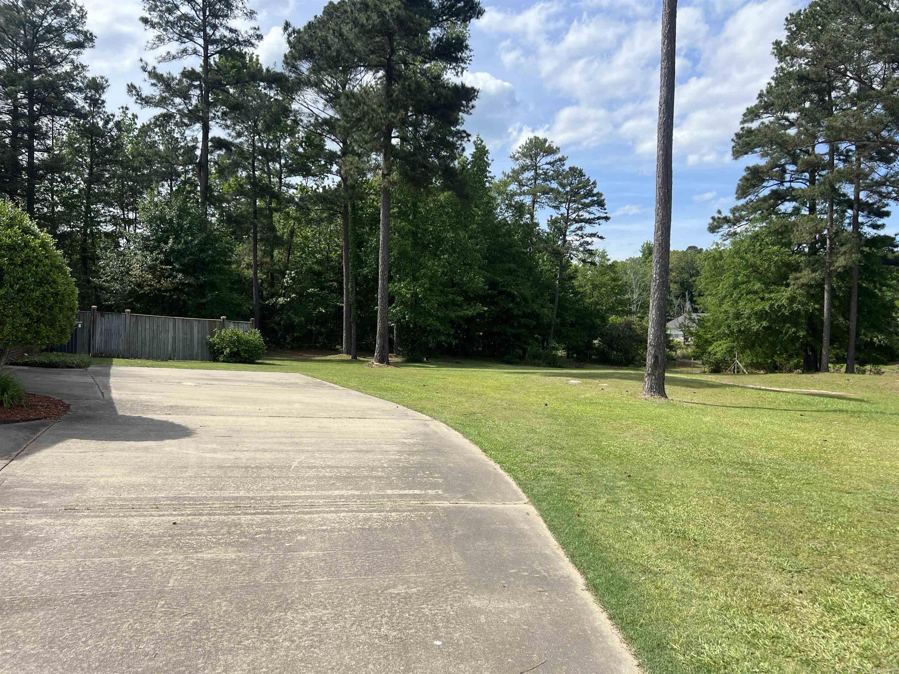 320  Terry Pond Cove  White Hall, AR