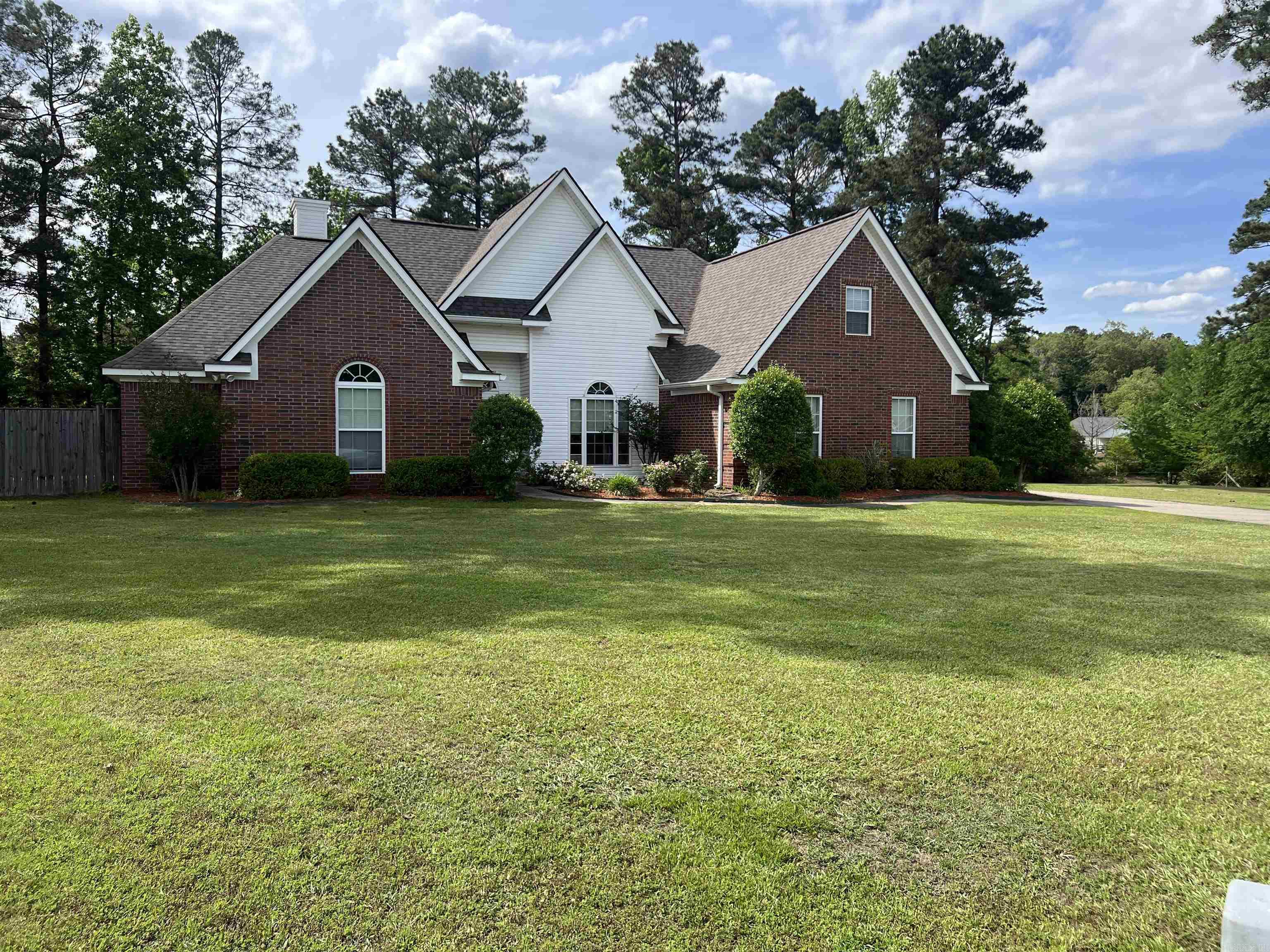 320  Terry Pond Cove  White Hall, AR