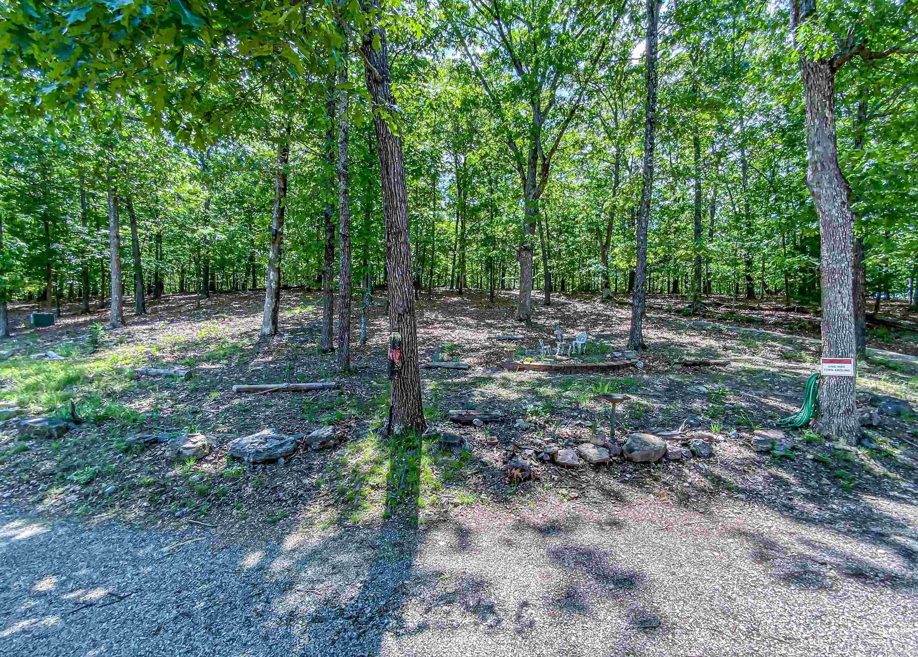 139  North Point  Yellville, AR