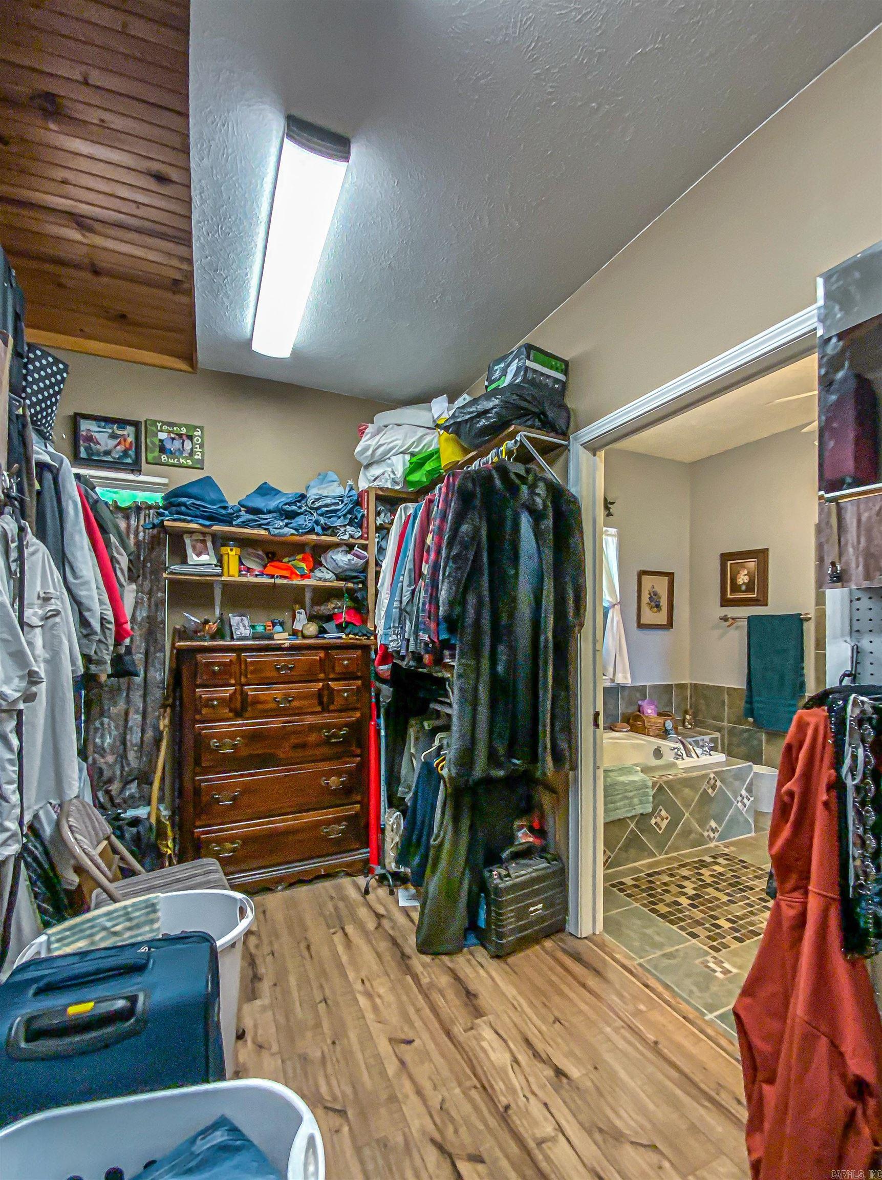 139  North Point  Yellville, AR