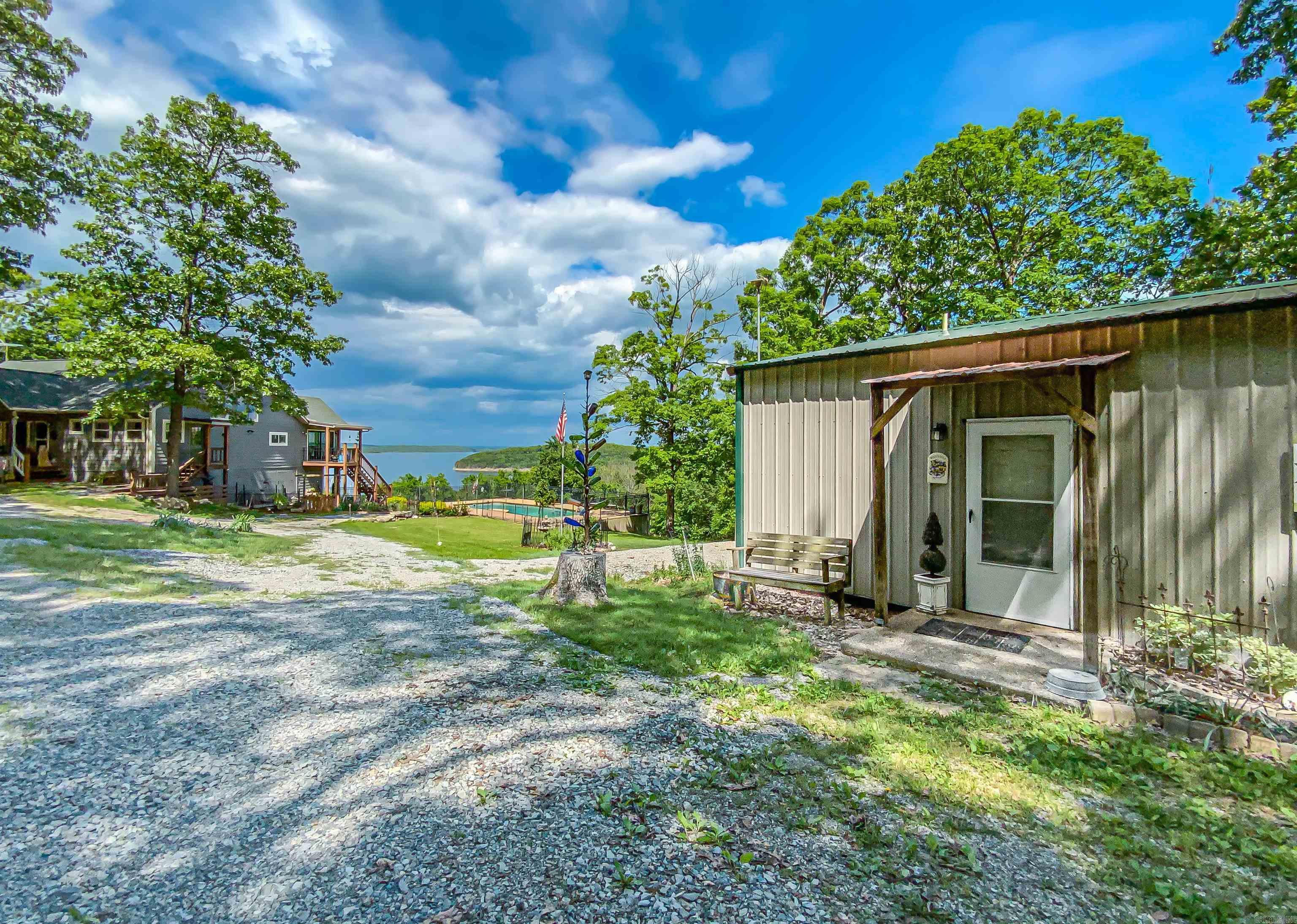 139  North Point  Yellville, AR