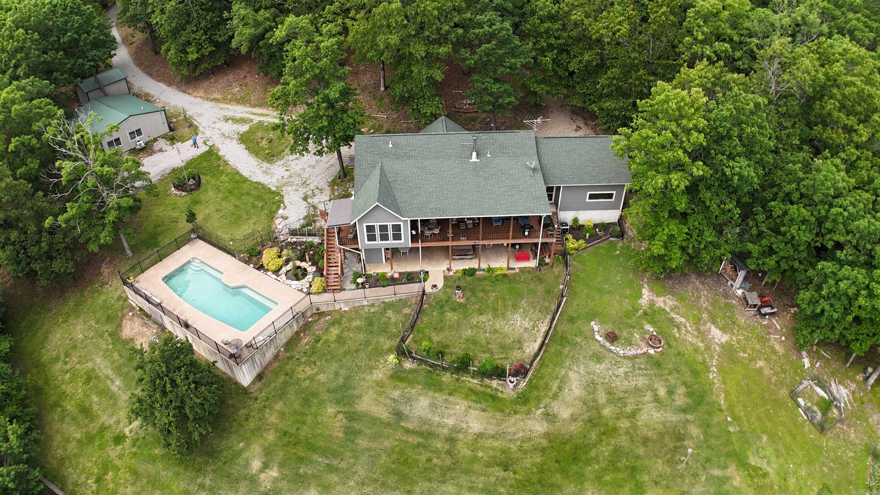 139  North Point  Yellville, AR