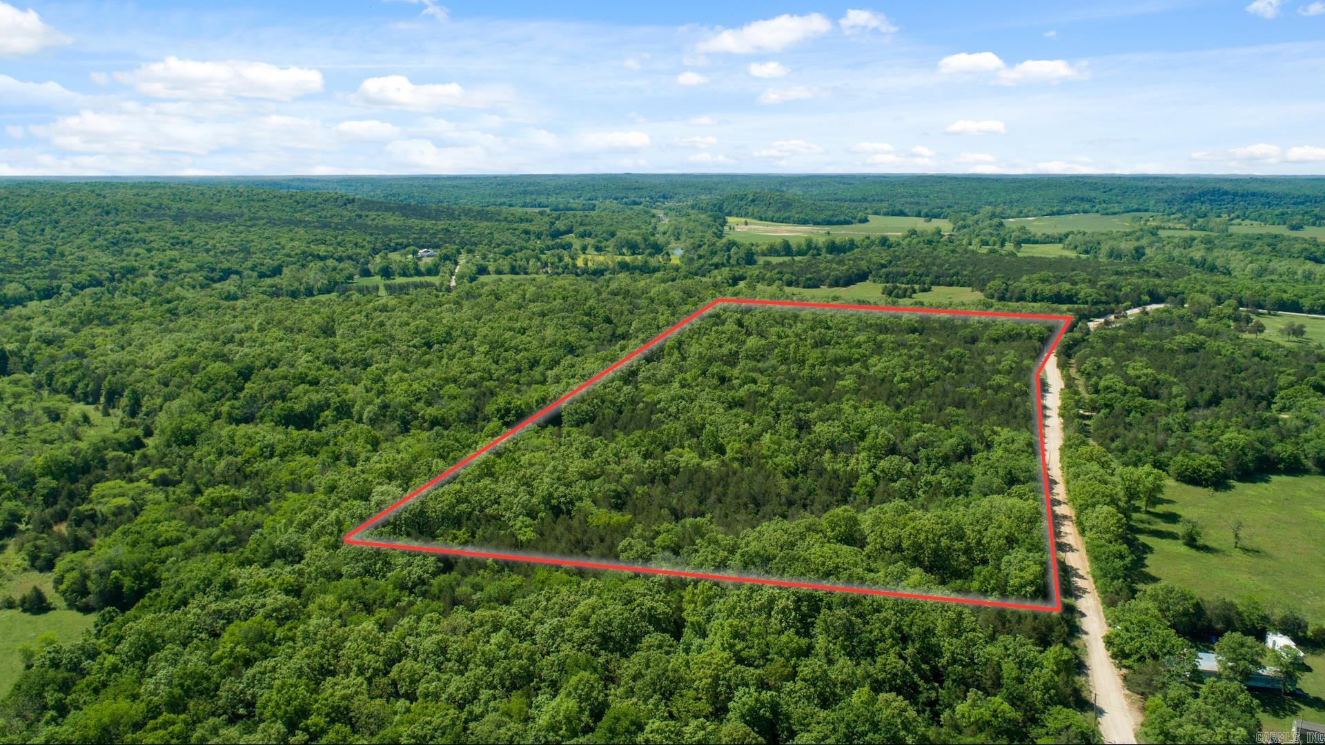 998  Mill Creek Road  Poughkeepsie, AR