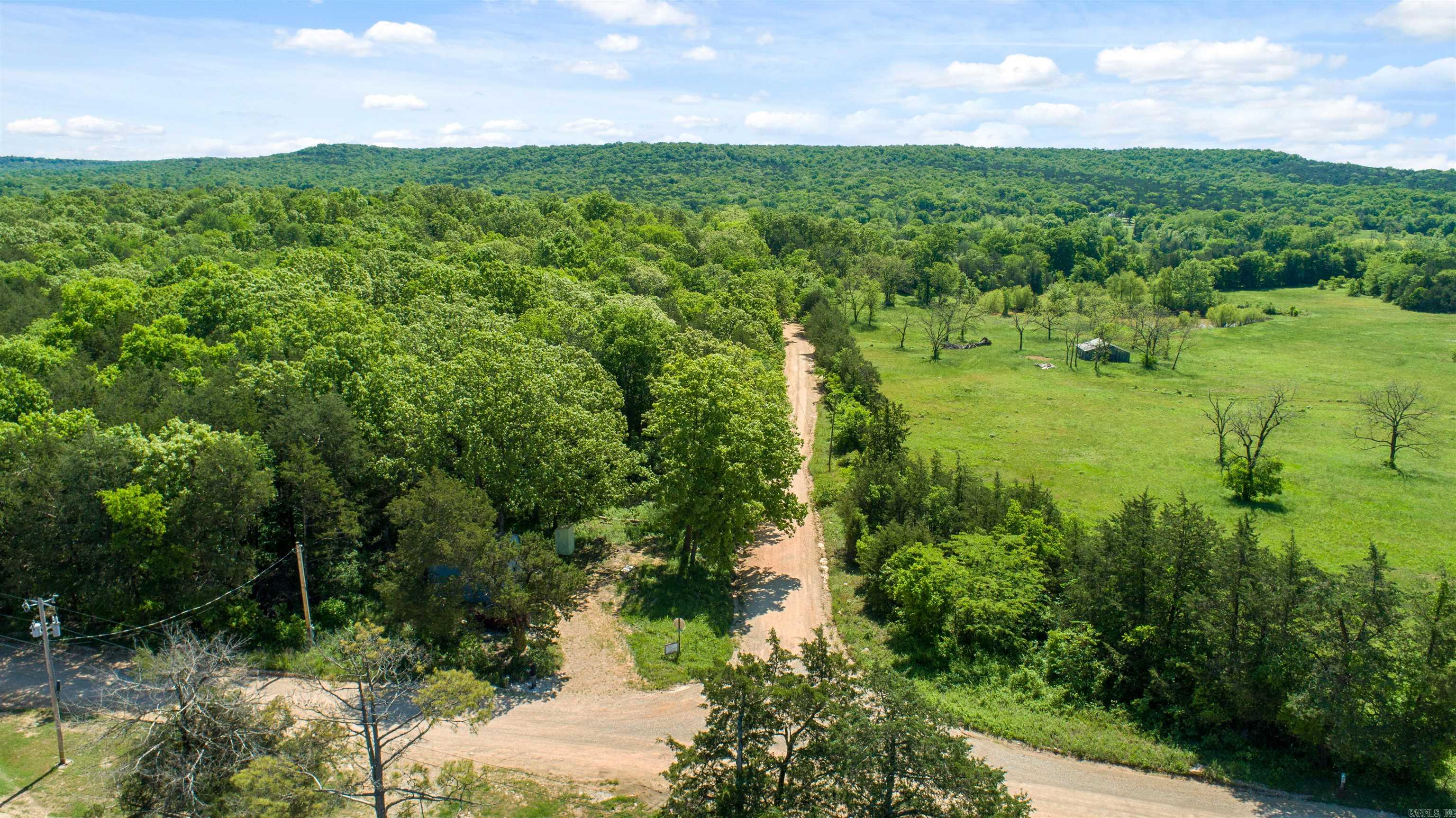 998  Mill Creek Road  Poughkeepsie, AR