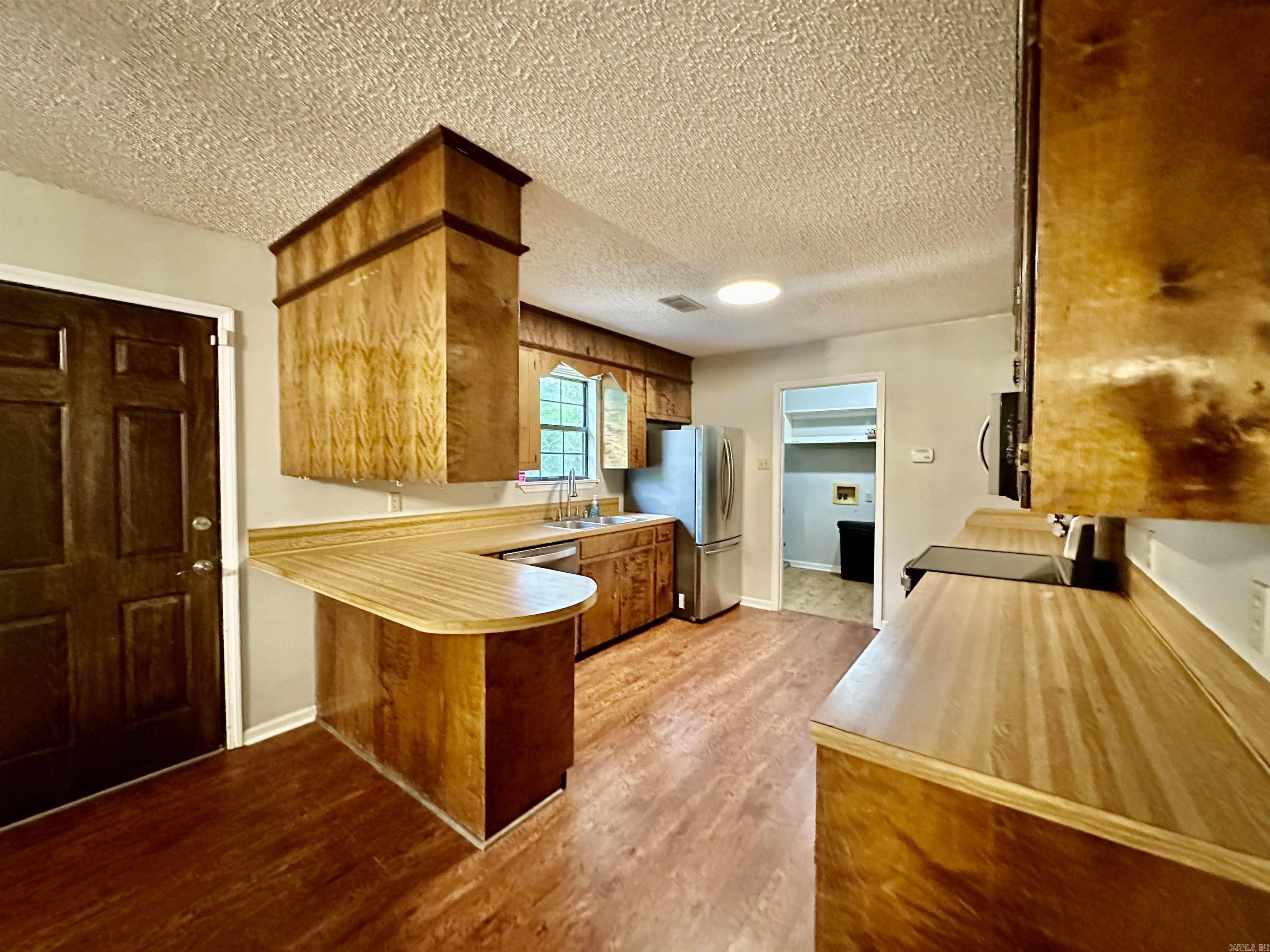 12921  Barth  Alexander, AR