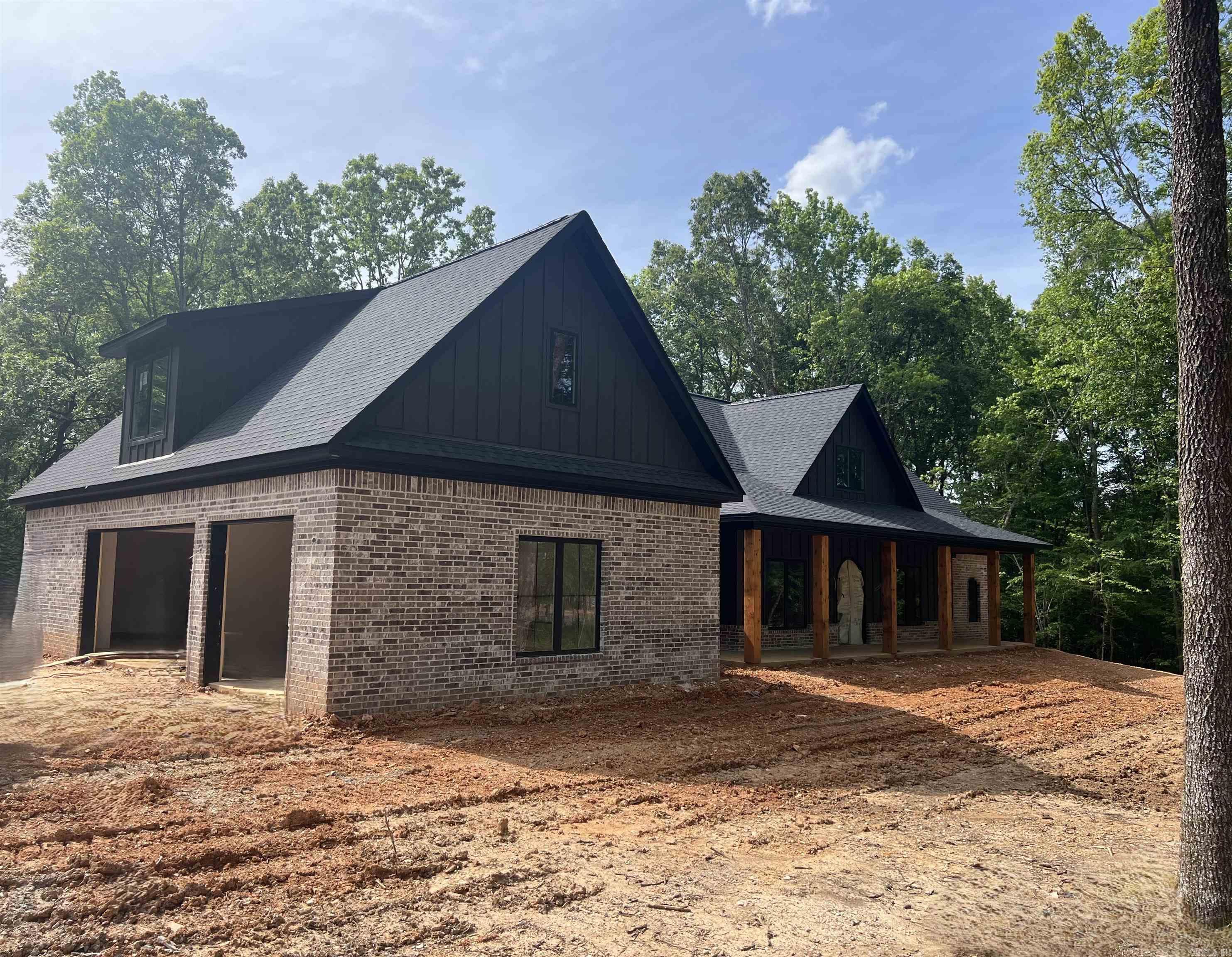 3140 Avilla Manor Trail Benton, AR 72019