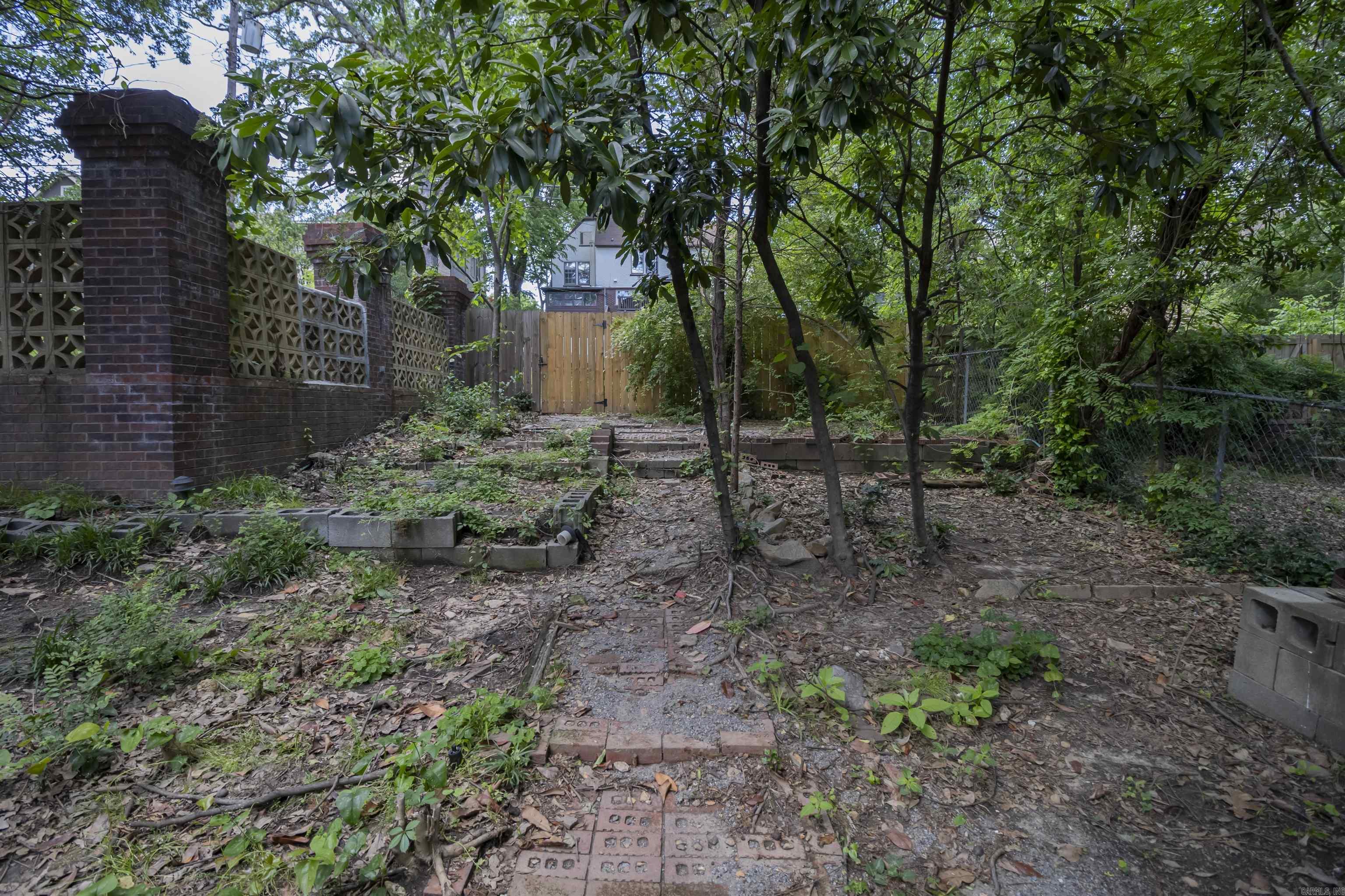 4204 C Street Little Rock, AR 72205