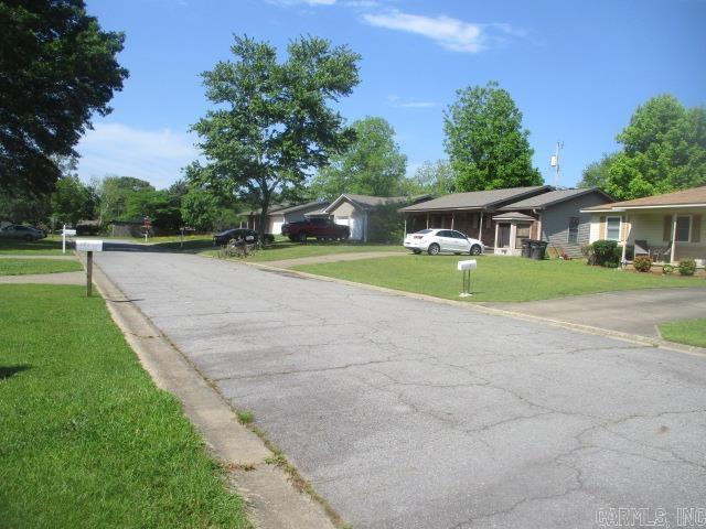 10  Greenway Ct  Jacksonville, AR