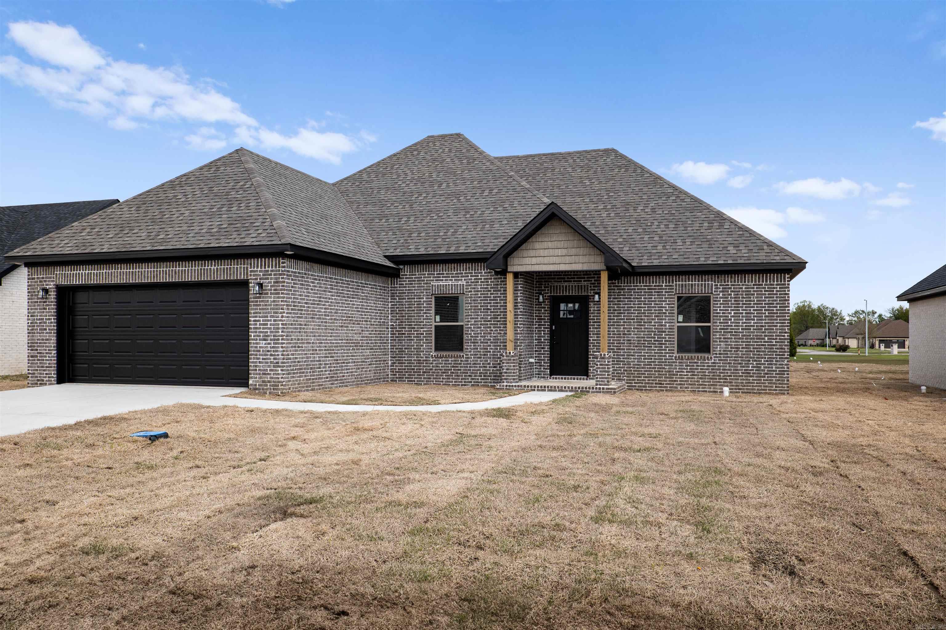 160  Pintail Pointe  Manila, AR