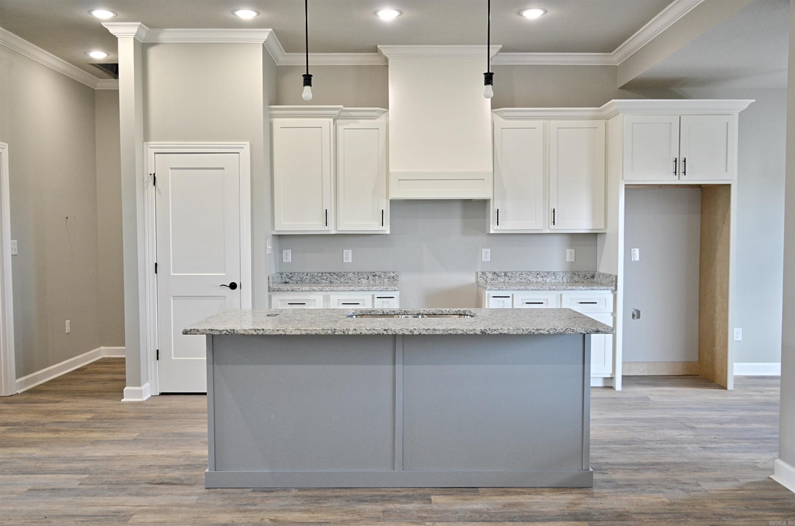 160 Pintail Pointe  Manila, AR