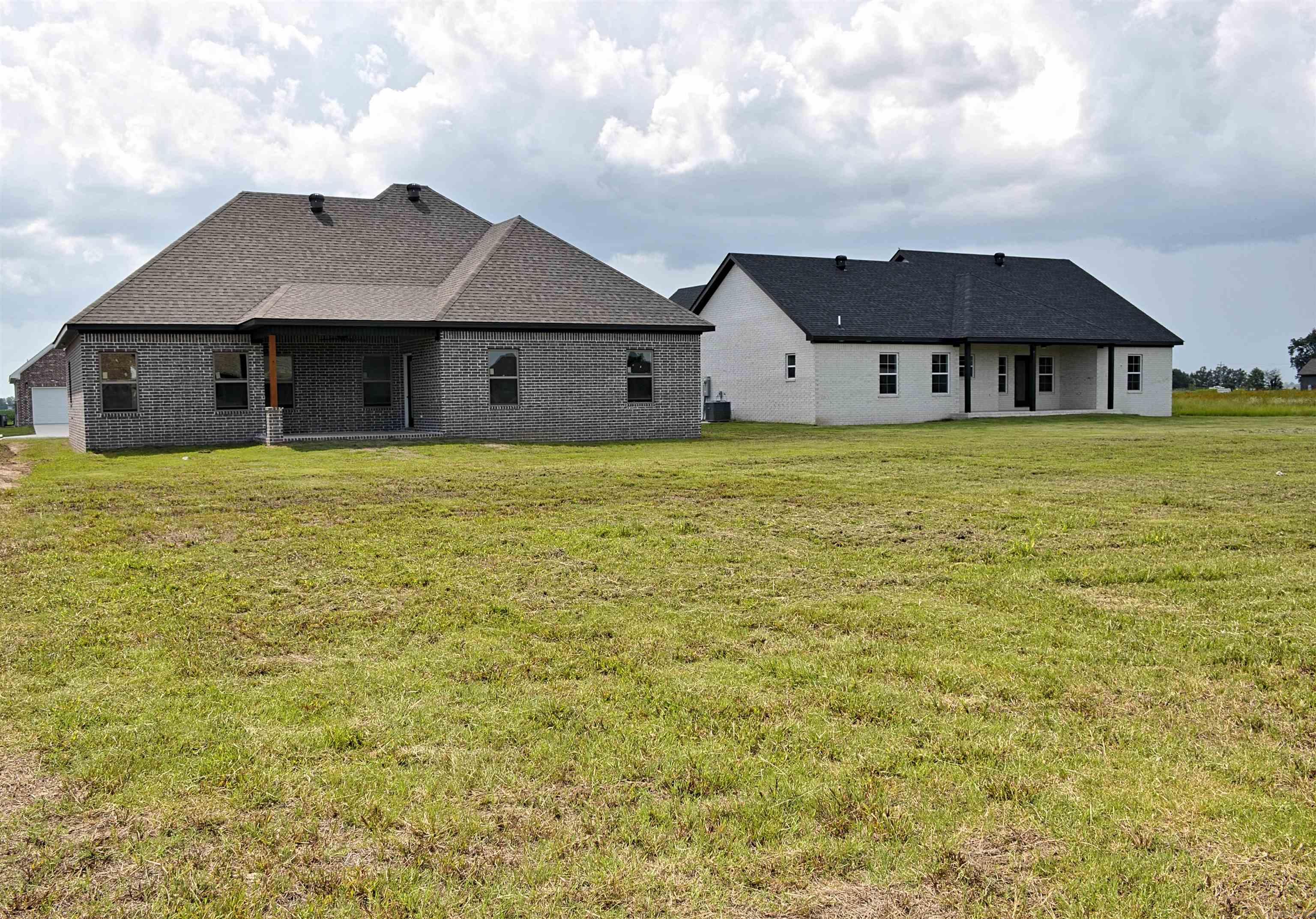 160 Pintail Pointe  Manila, AR