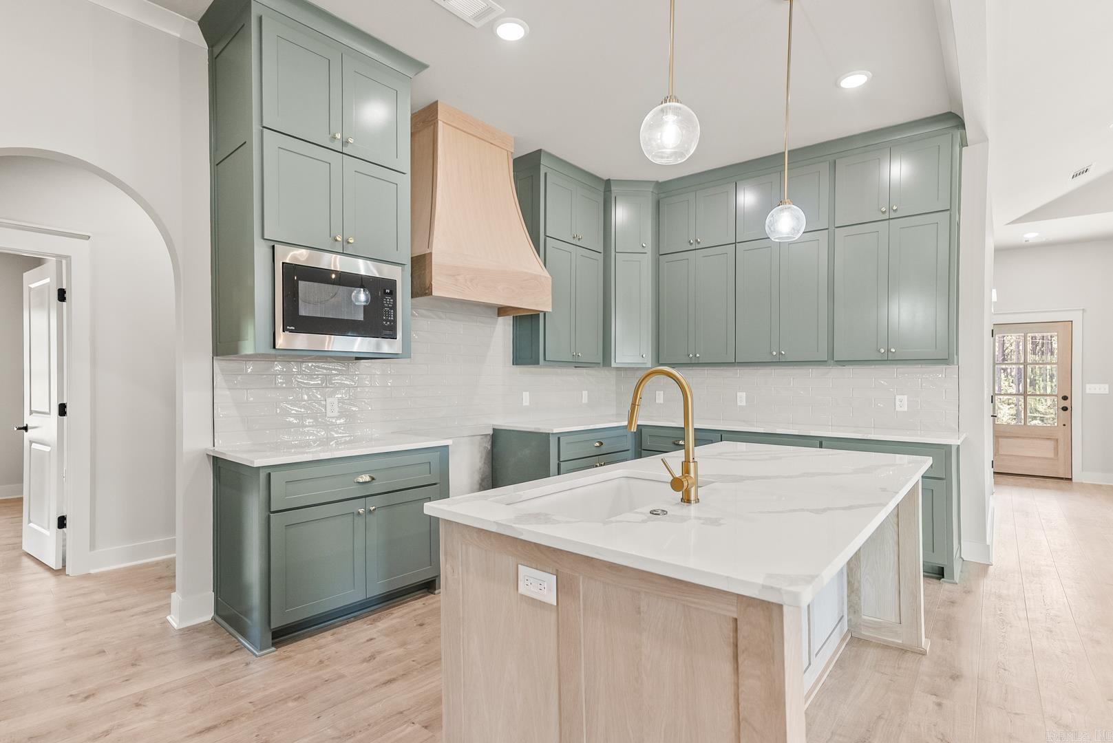 54  Lieblong  Greenbrier, AR
