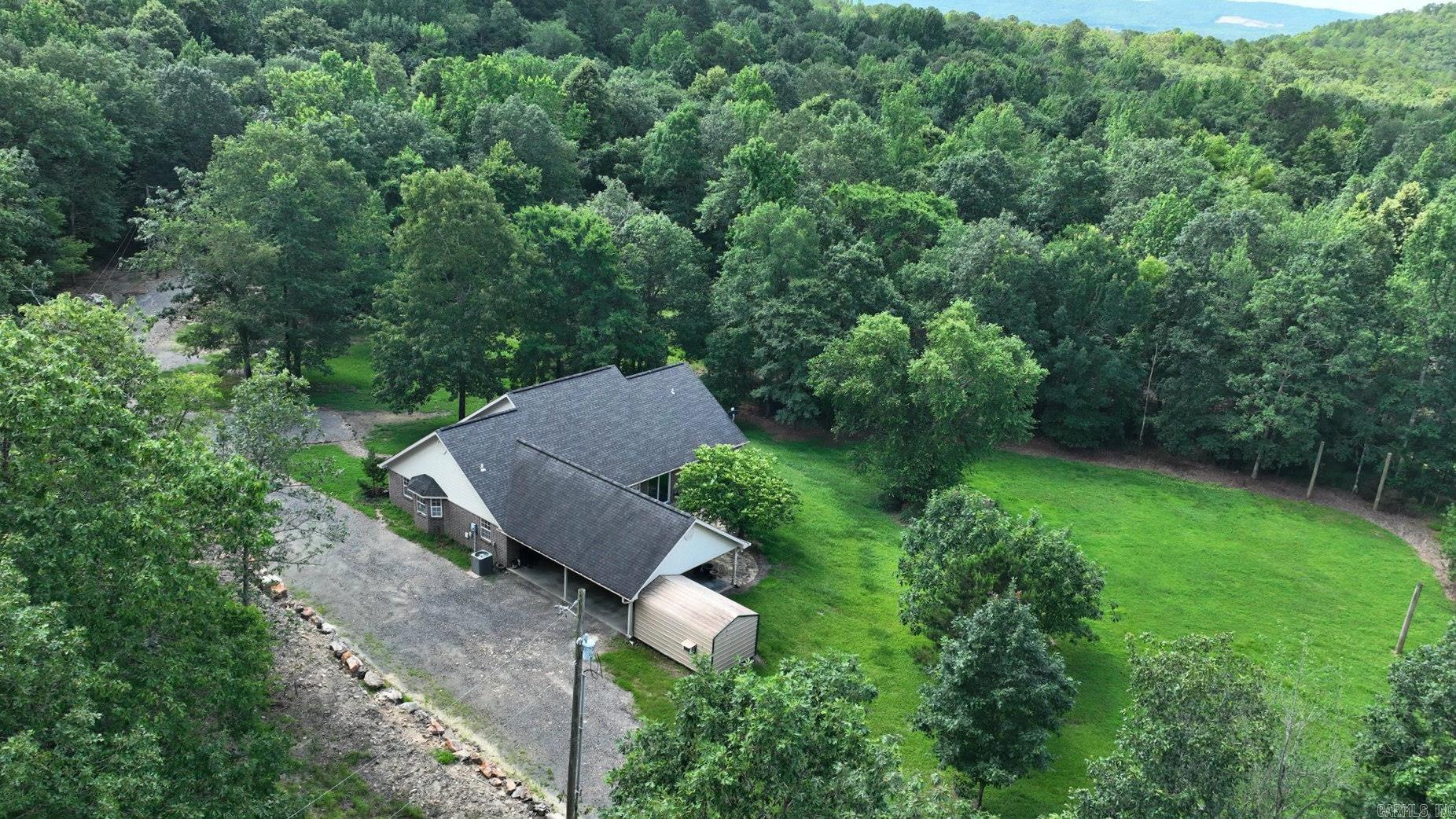 137 Gone Fishin Lane Mena, AR 71953