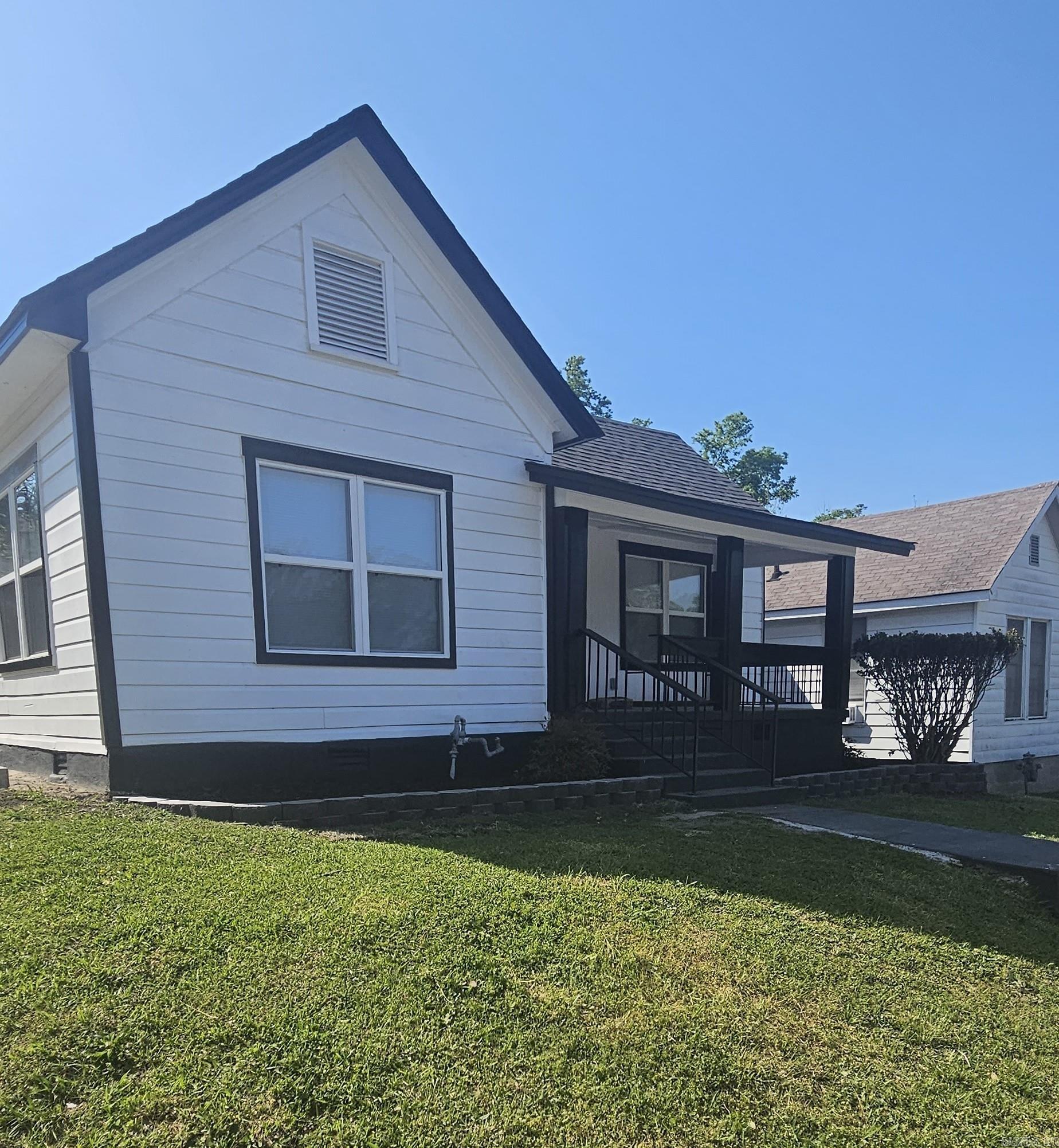 2720 S Spring  Little Rock, AR