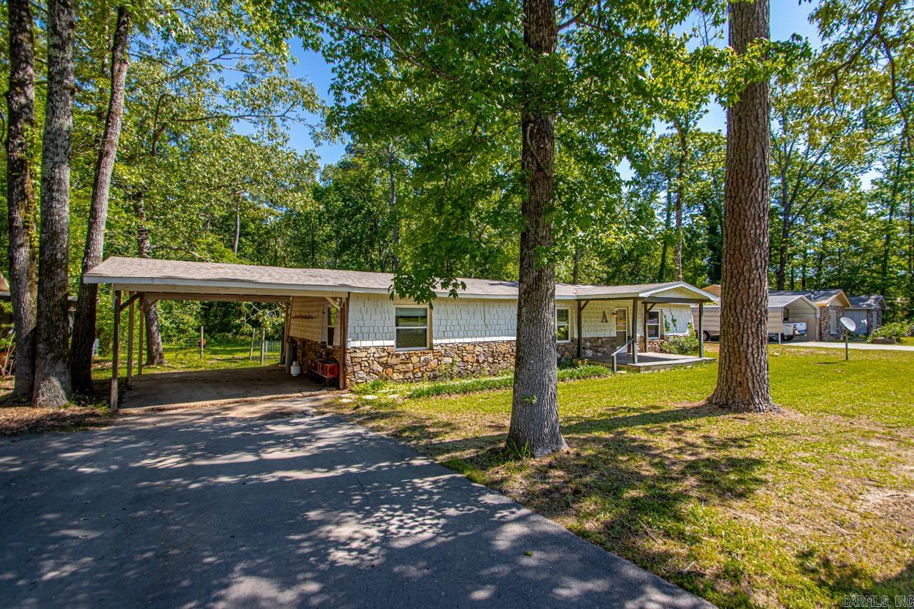 1504 W Woodson Lateral Rd  Hensley, AR