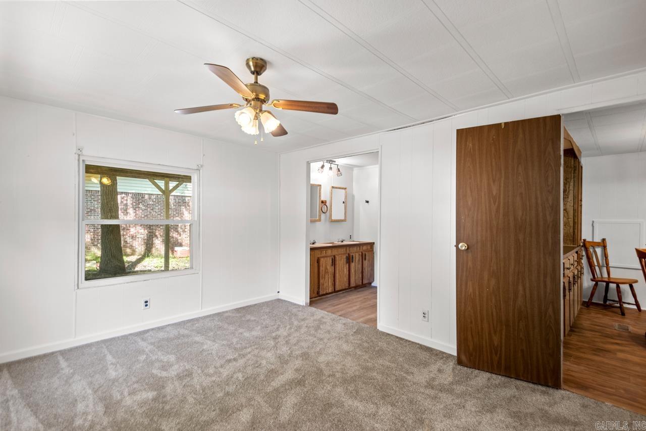 1504 W Woodson Lateral Rd  Hensley, AR