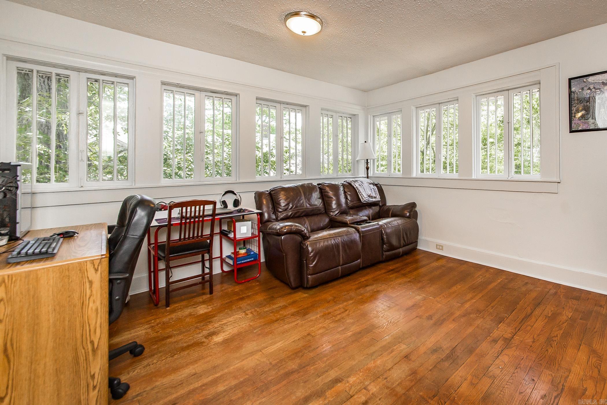 2420  Marshall  Little Rock, AR