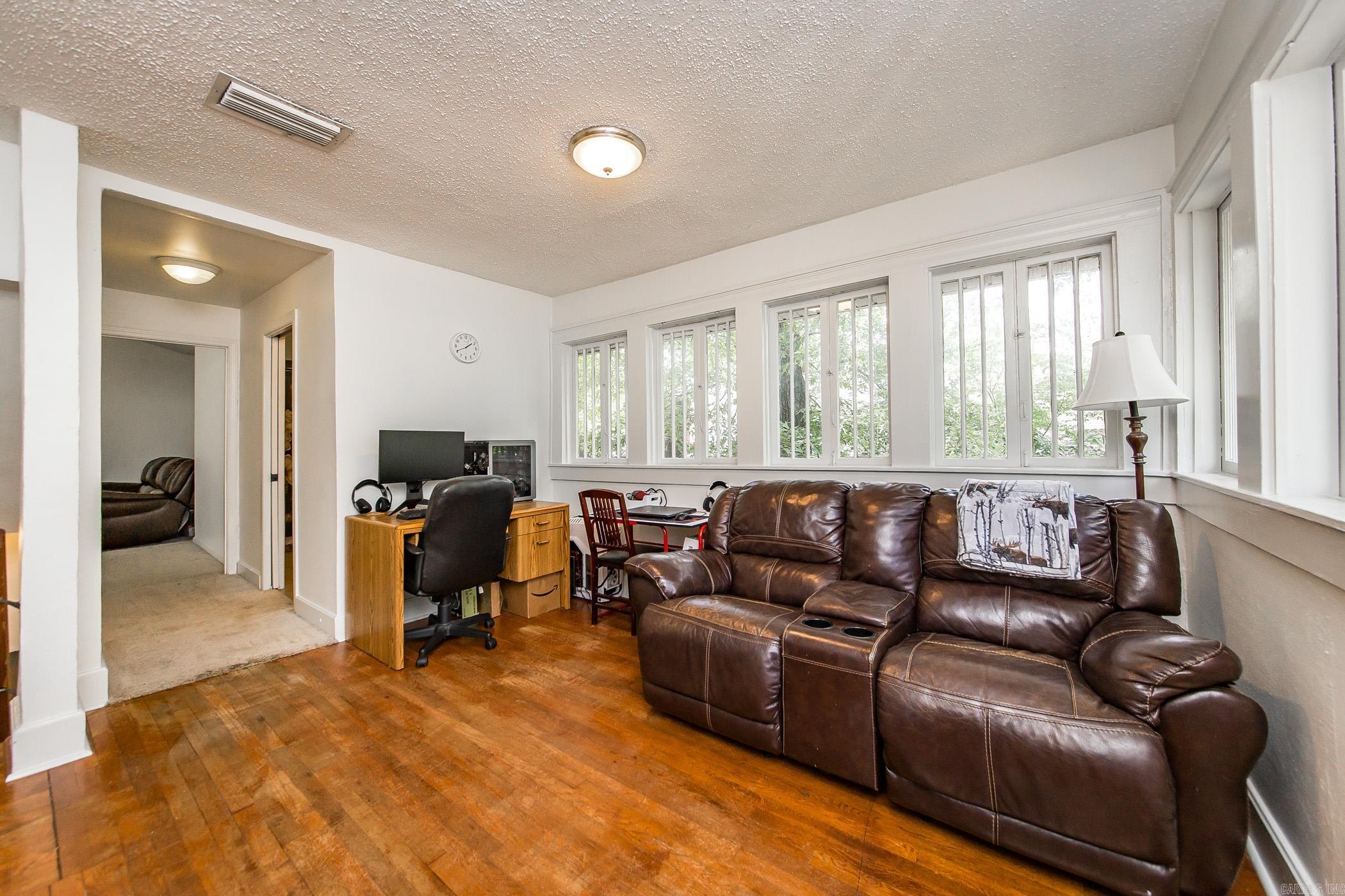 2420  Marshall  Little Rock, AR