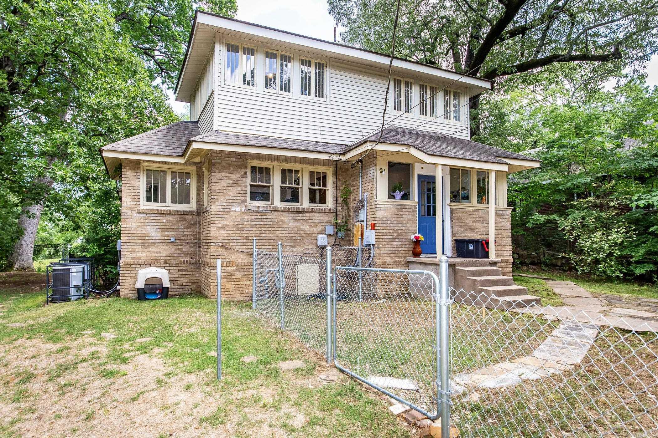 2420  Marshall  Little Rock, AR