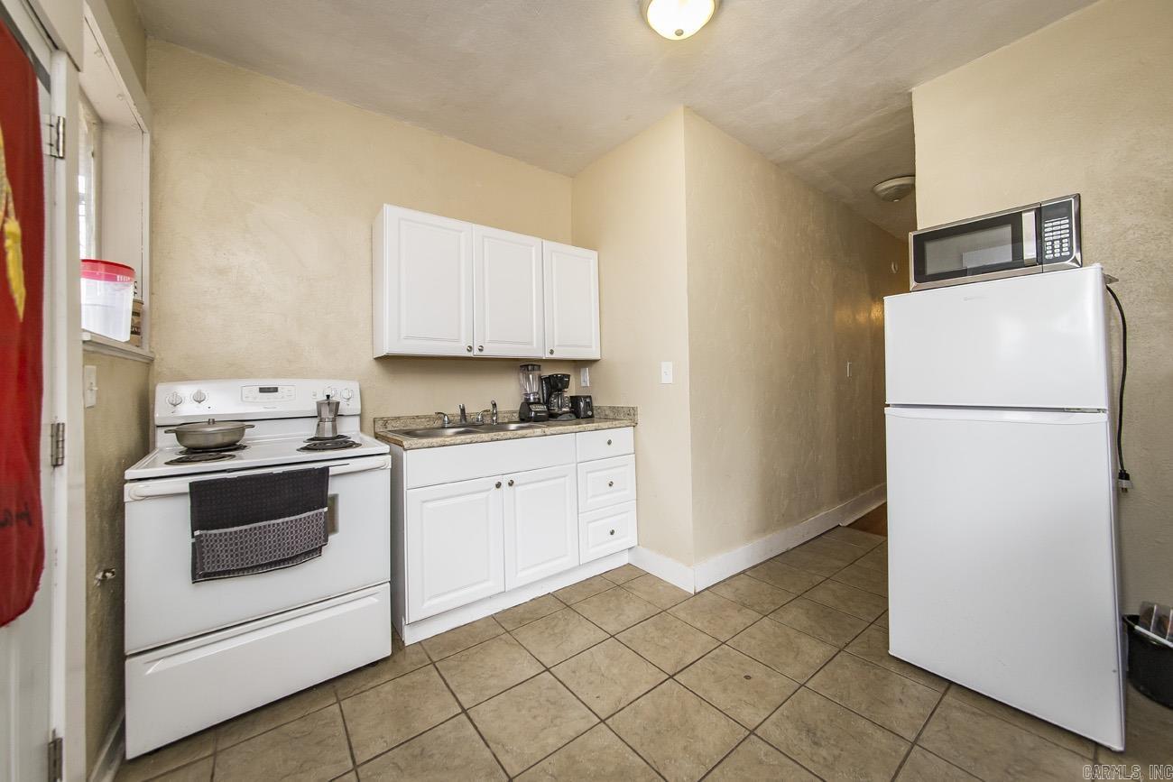 2420  Marshall  Little Rock, AR
