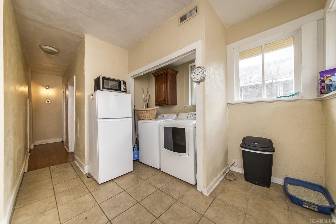 2420  Marshall  Little Rock, AR