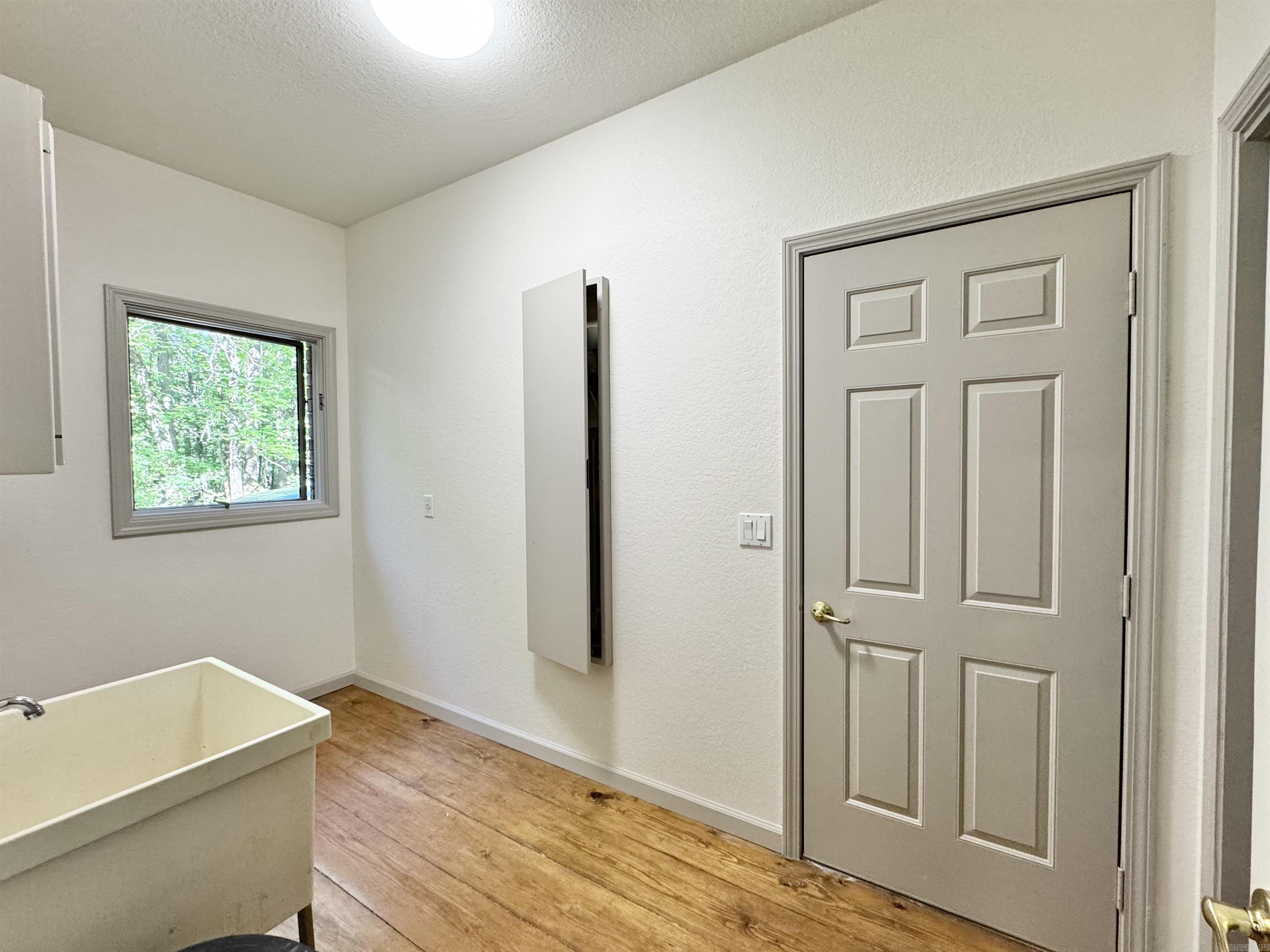 5  Caceres  Hot Springs Village, AR