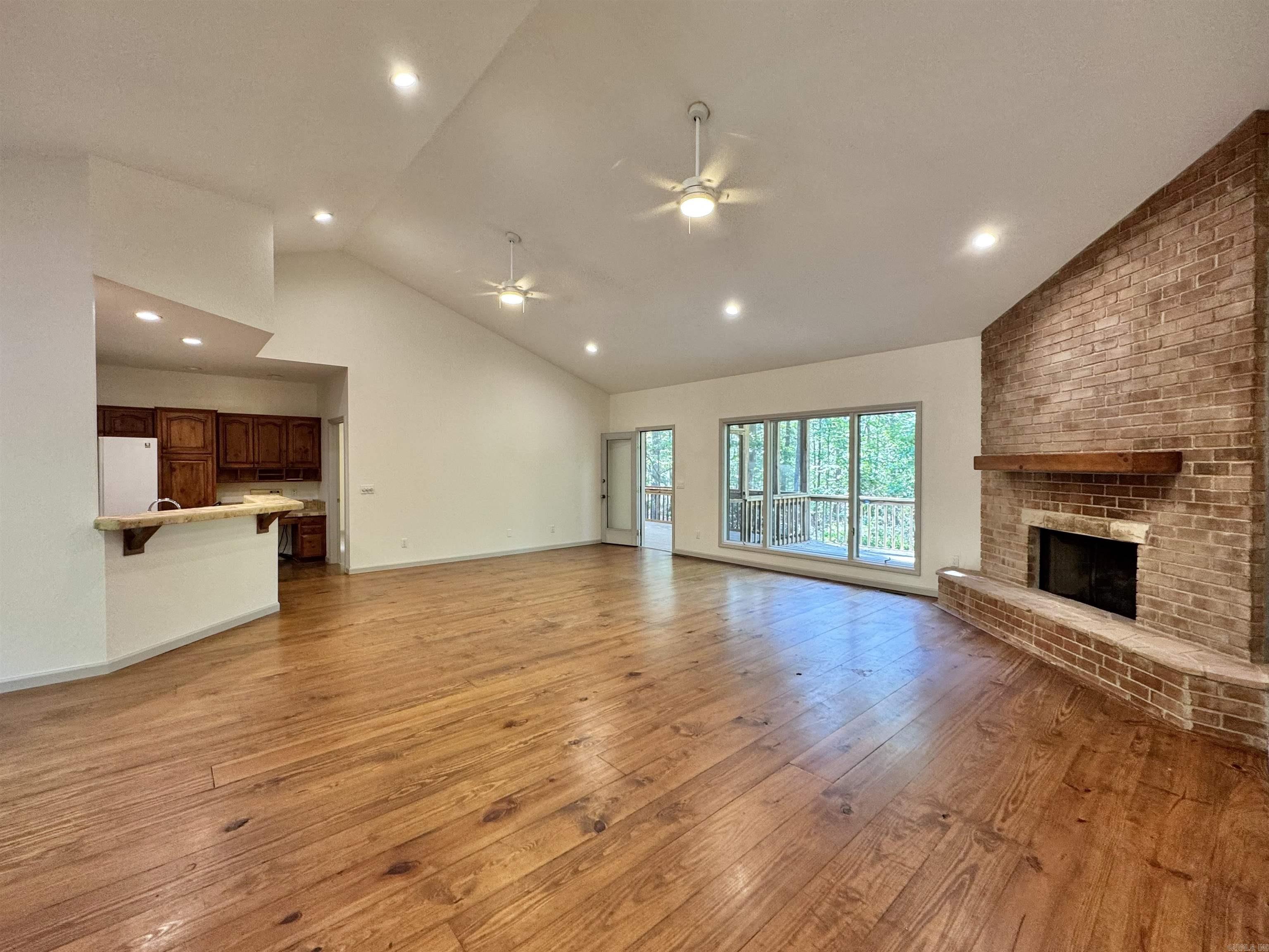 5  Caceres  Hot Springs Village, AR