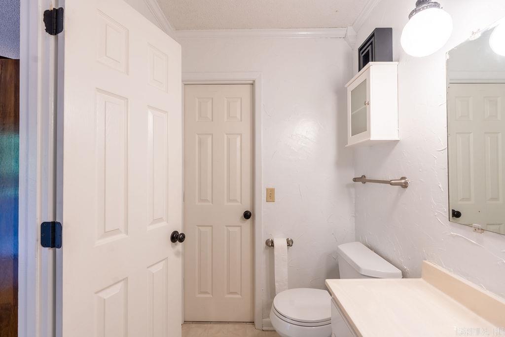 38 W Woodland  Heber Springs, AR