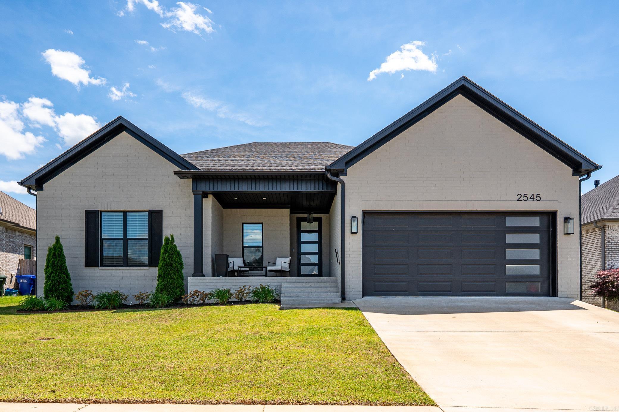 2545  Lilac  Conway, AR