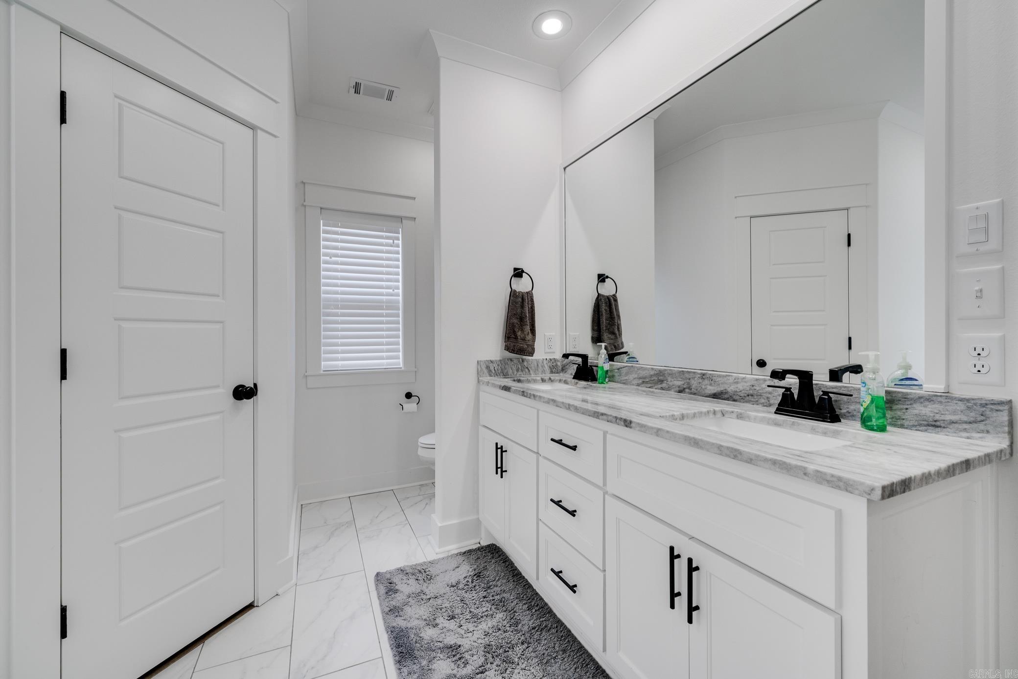2545  Lilac  Conway, AR