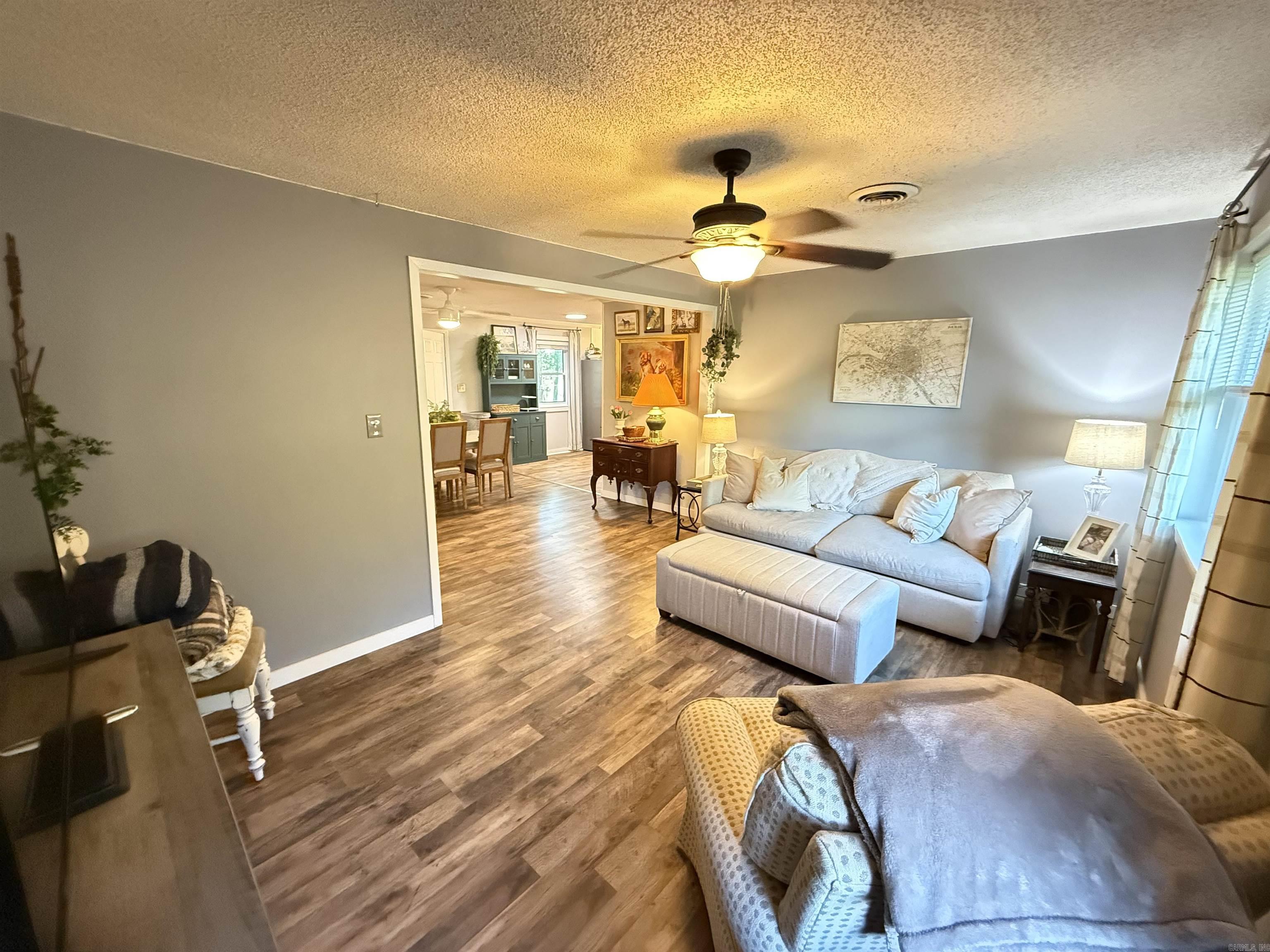 1304  Deener  Searcy, AR