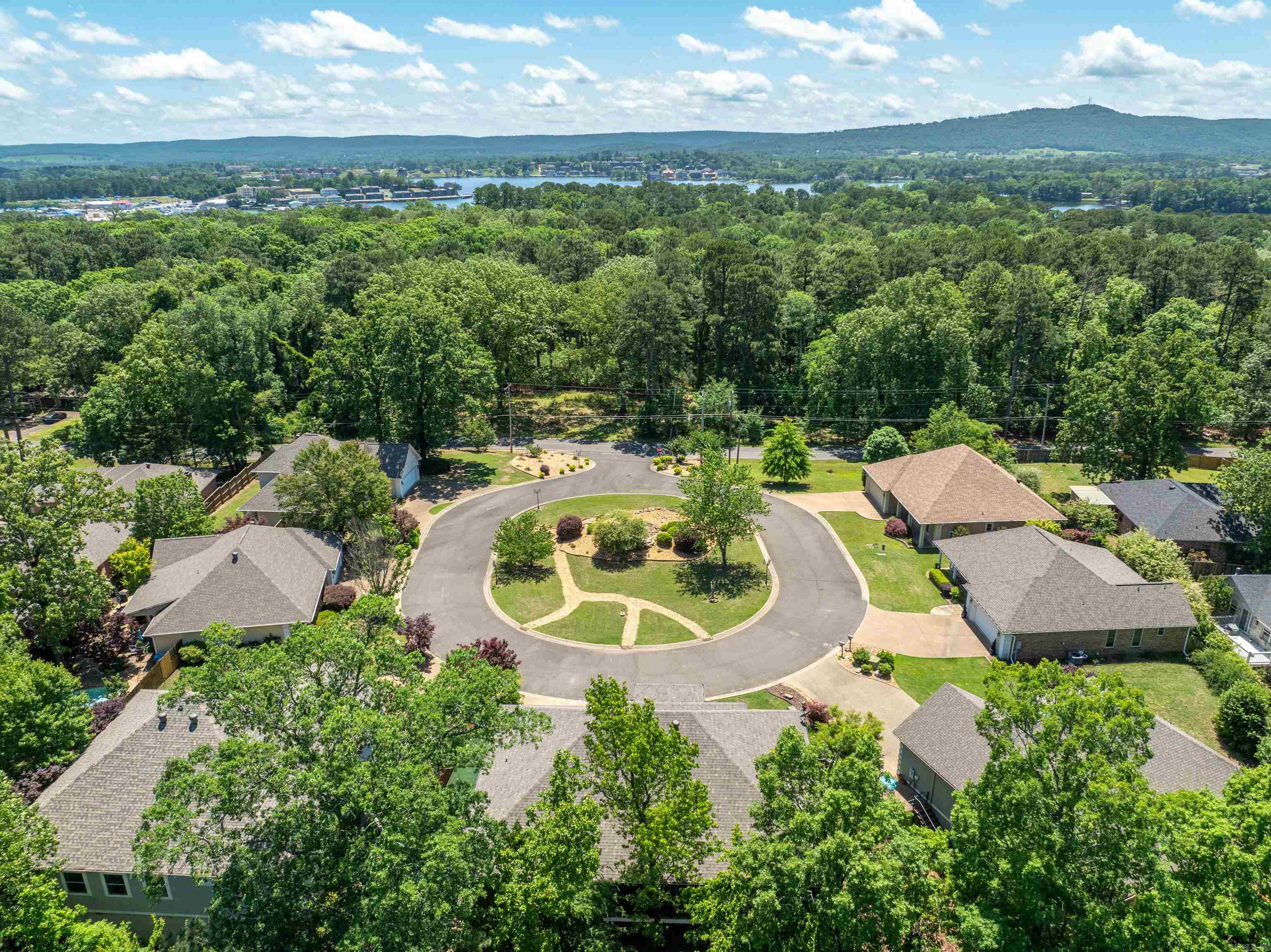 124 Garden View Hot Springs, AR 71913