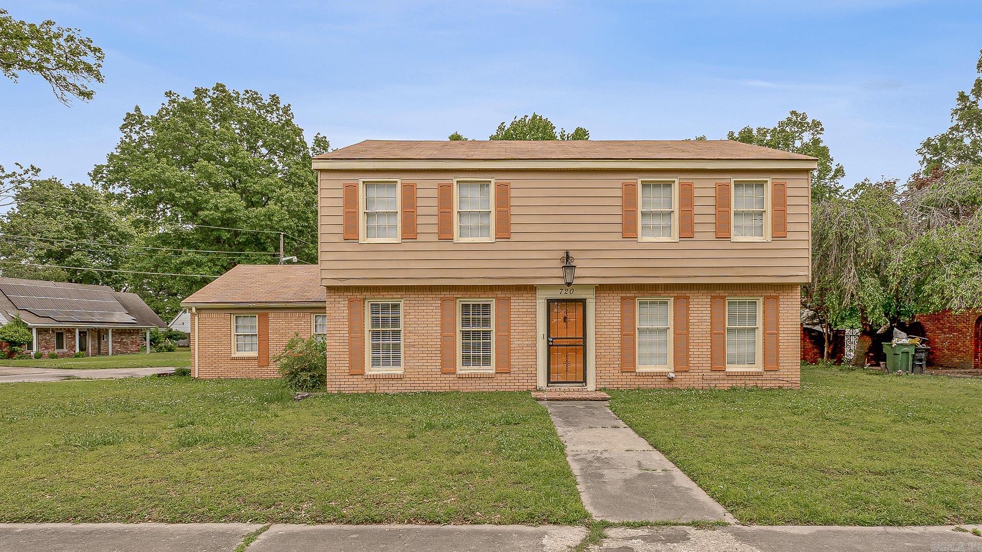720 N 18th  Blytheville, AR