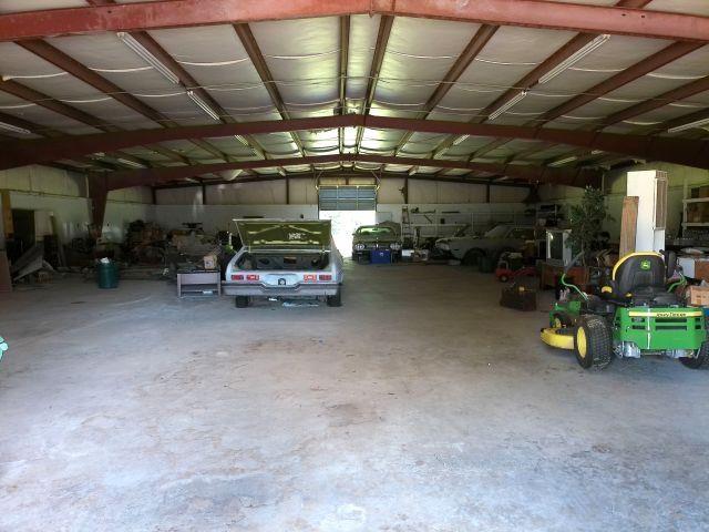100  Dorton  Bay, AR