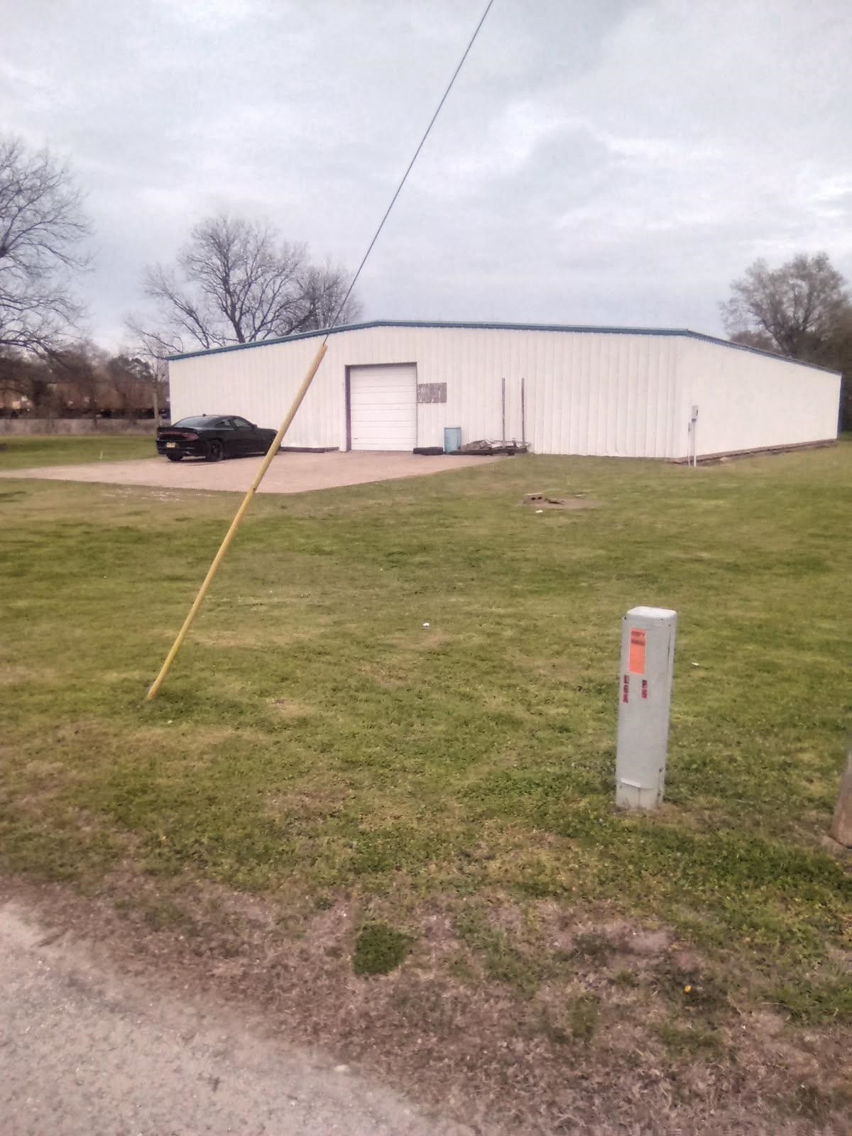 100  Dorton  Bay, AR