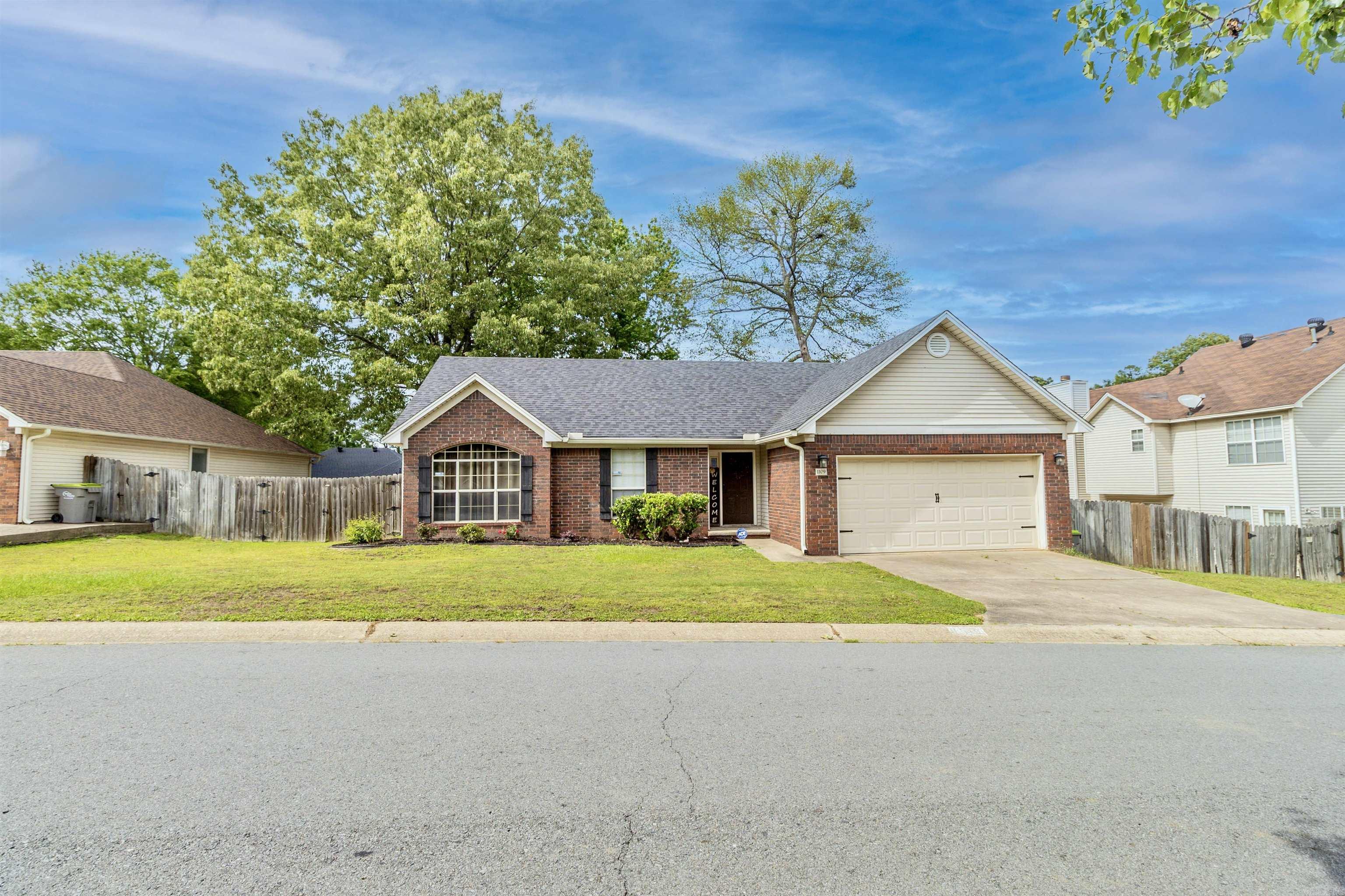 1109  Arbor Cove  Benton, AR