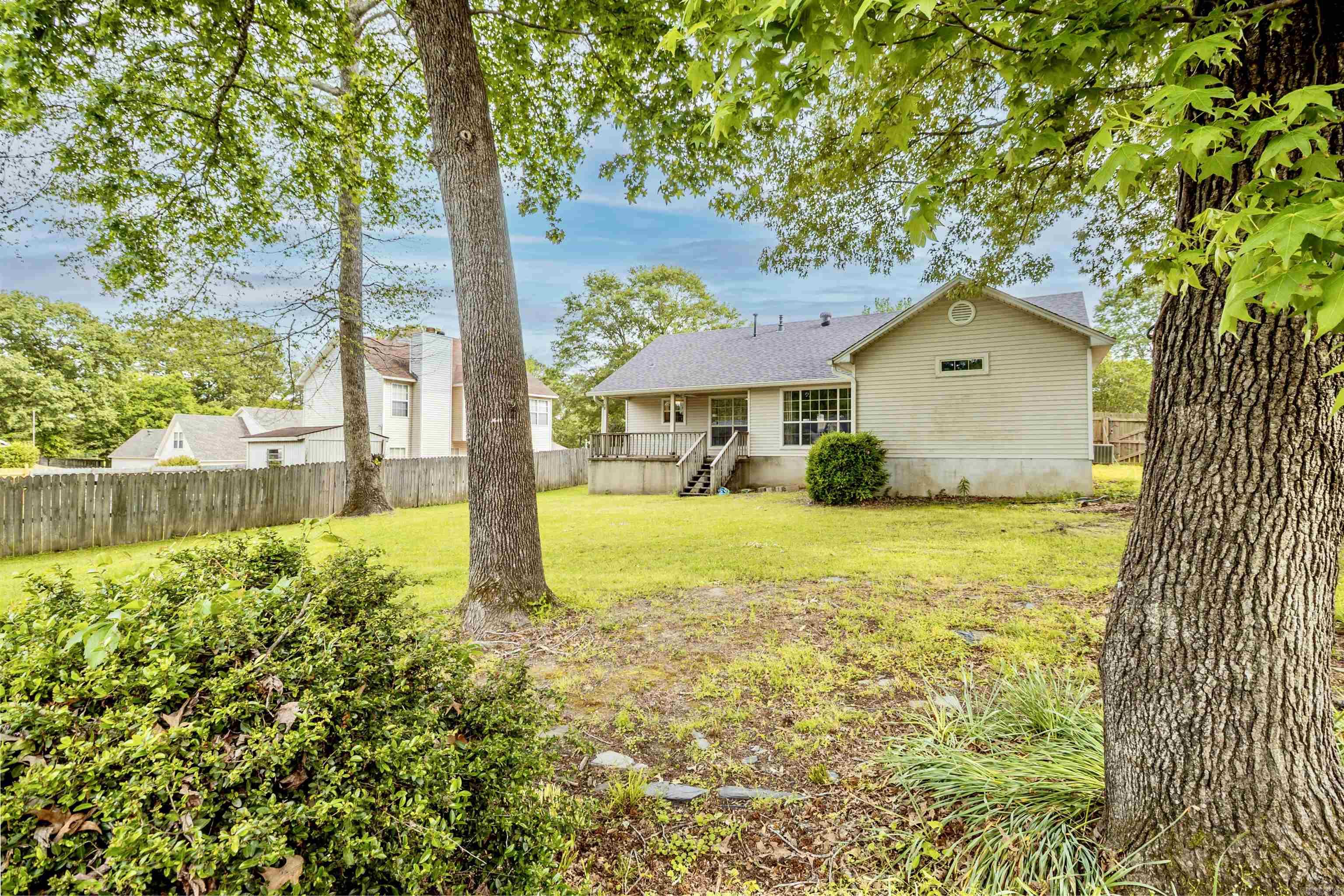 1109  Arbor Cove  Benton, AR