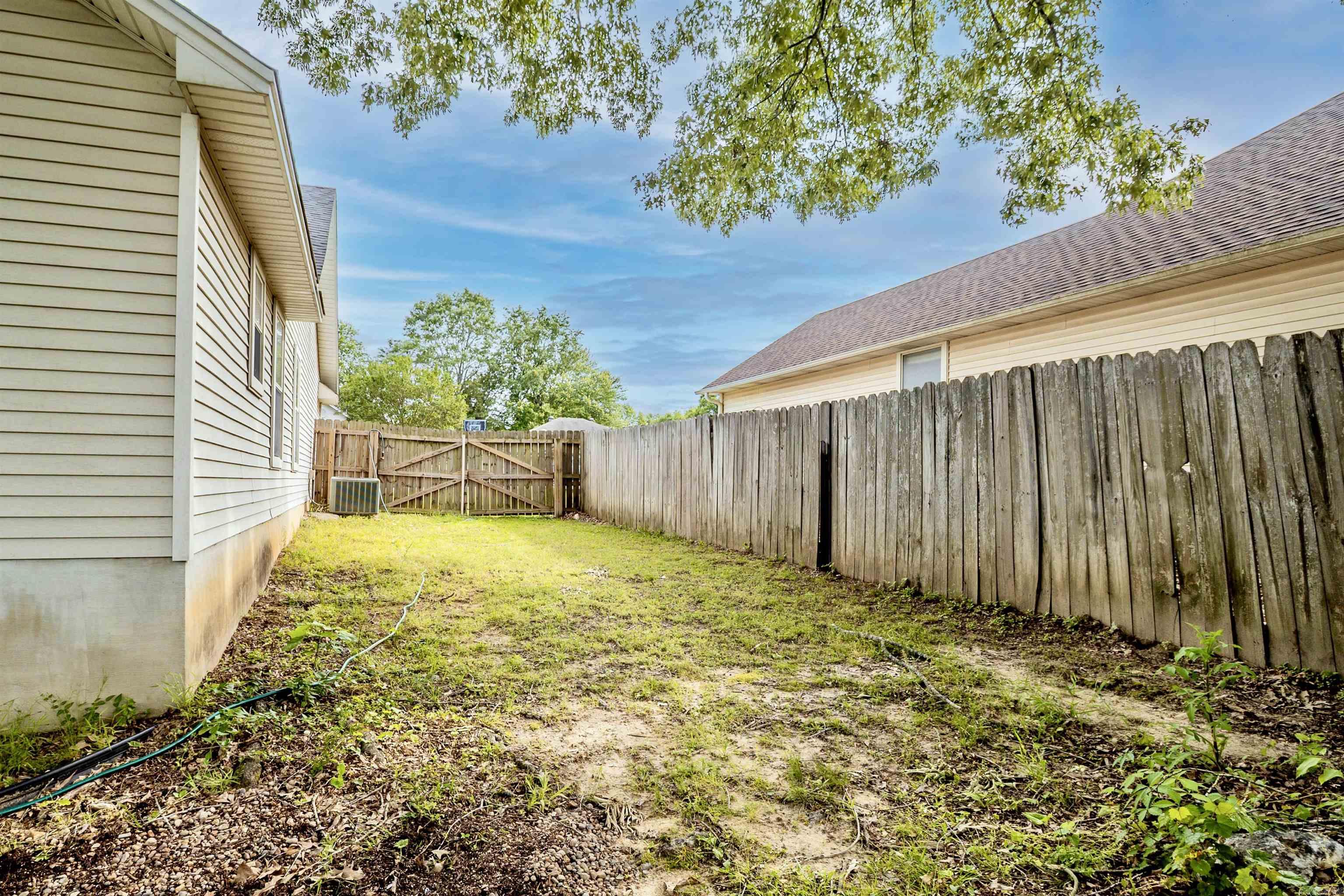 1109  Arbor Cove  Benton, AR