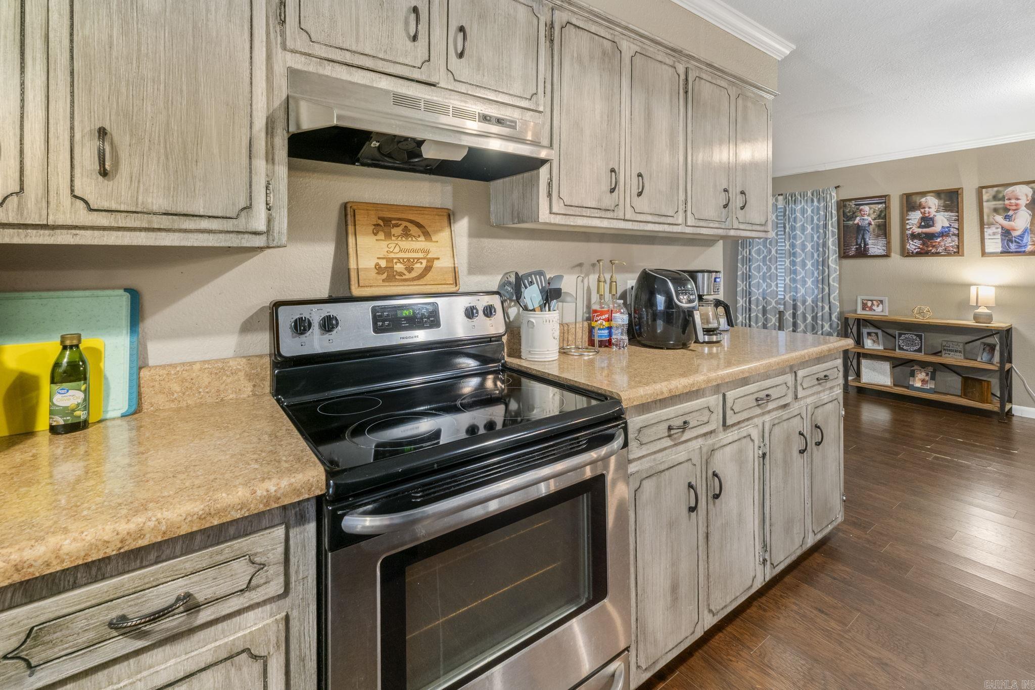 718  Jones  Sheridan, AR