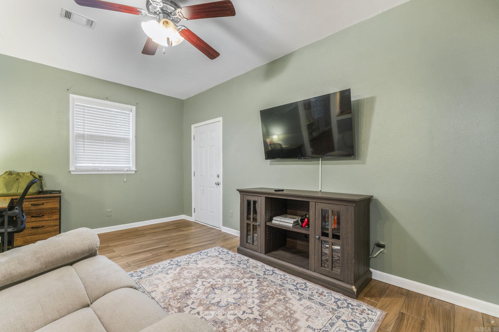 718  Jones  Sheridan, AR