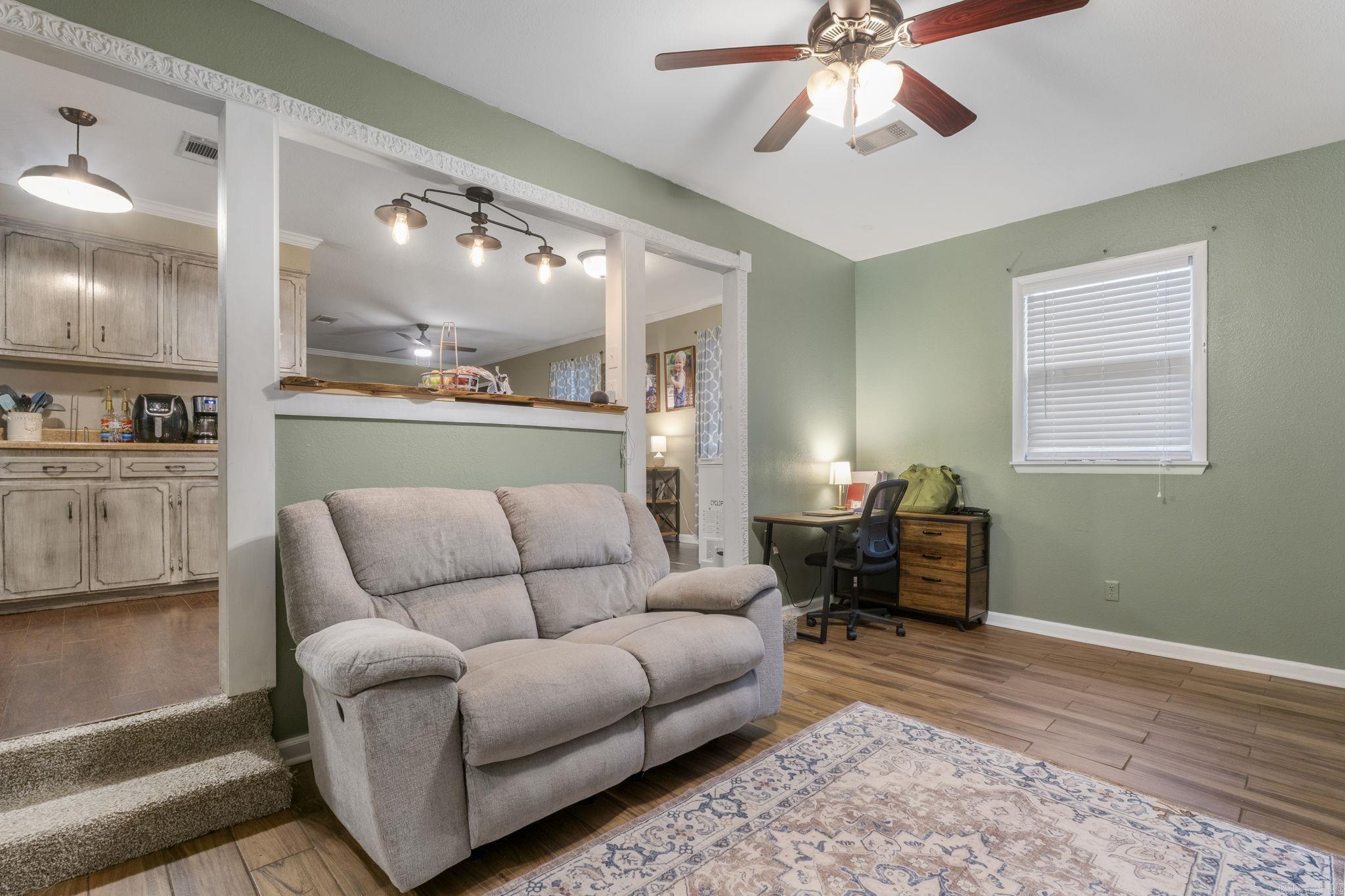 718  Jones  Sheridan, AR