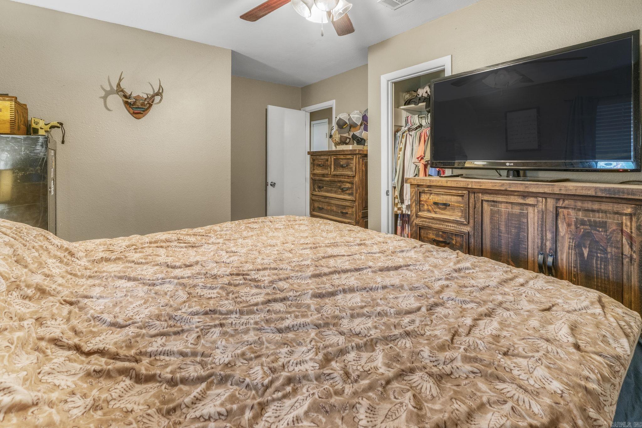 718  Jones  Sheridan, AR