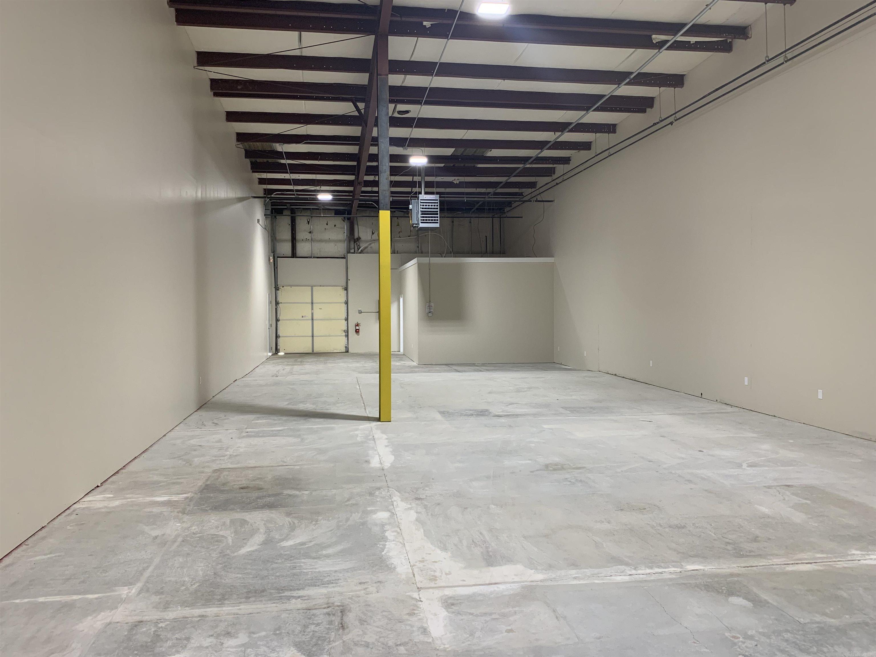1927  West Beebe Capps Expressway  Searcy, AR