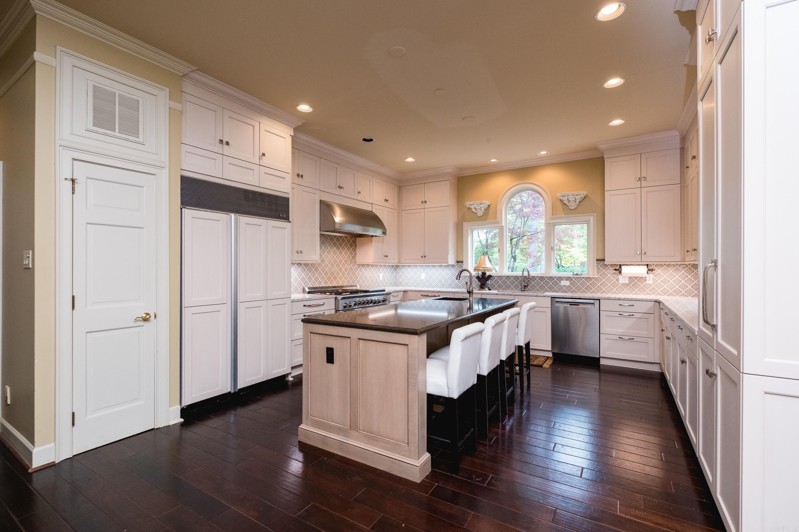 37  Chenal  Little Rock, AR
