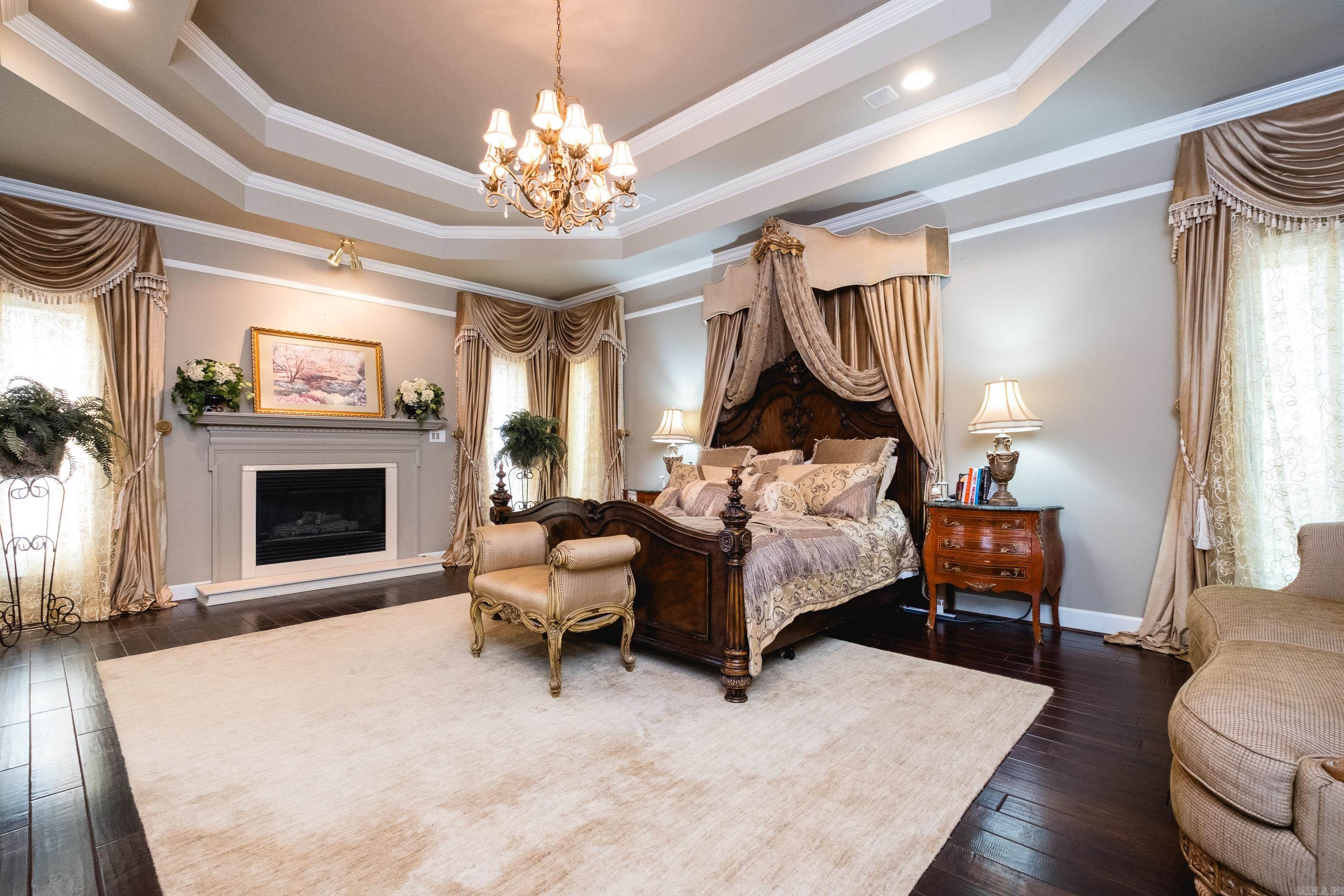 37  Chenal  Little Rock, AR