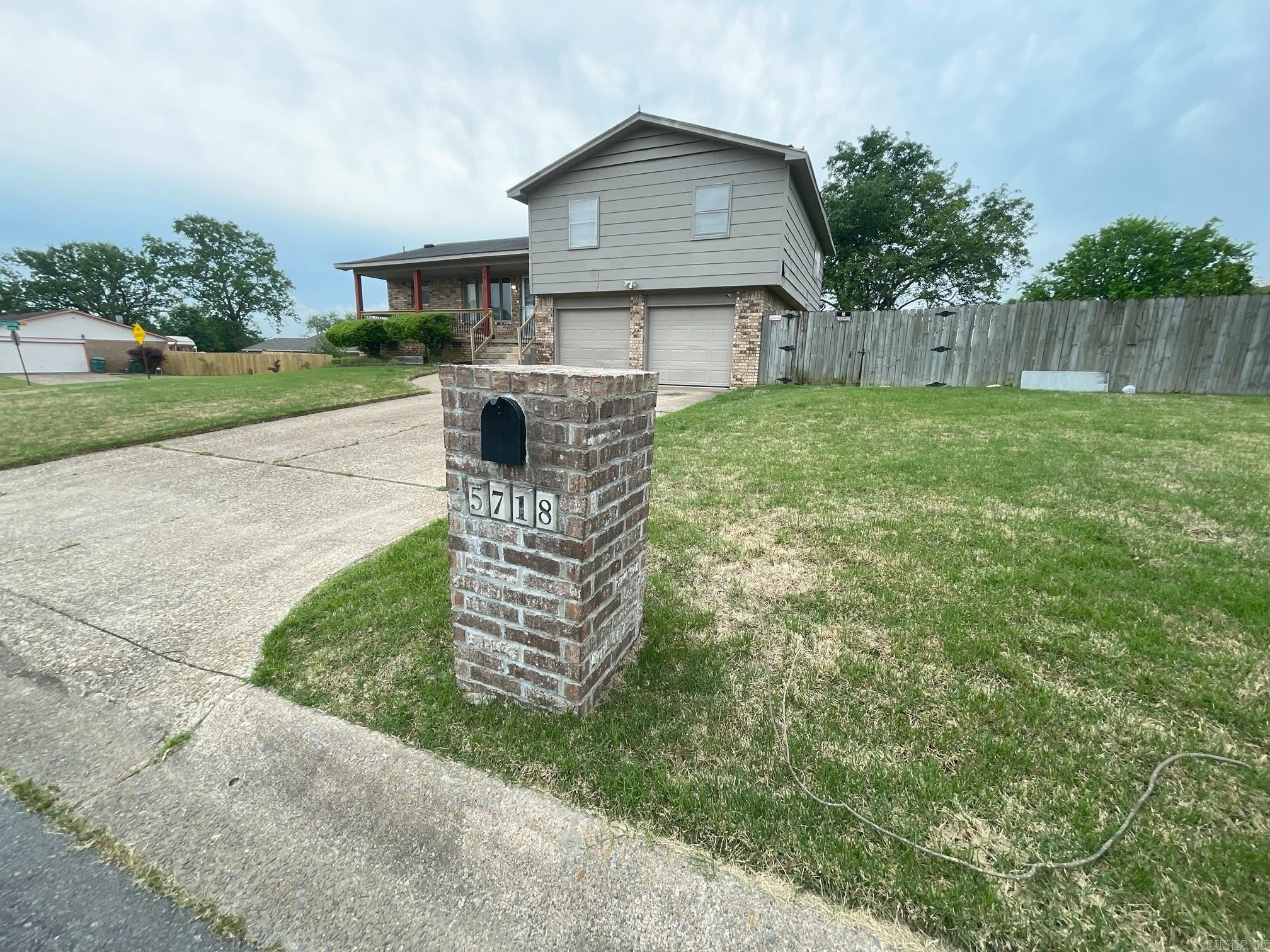 5718 Forest View  Little Rock, AR