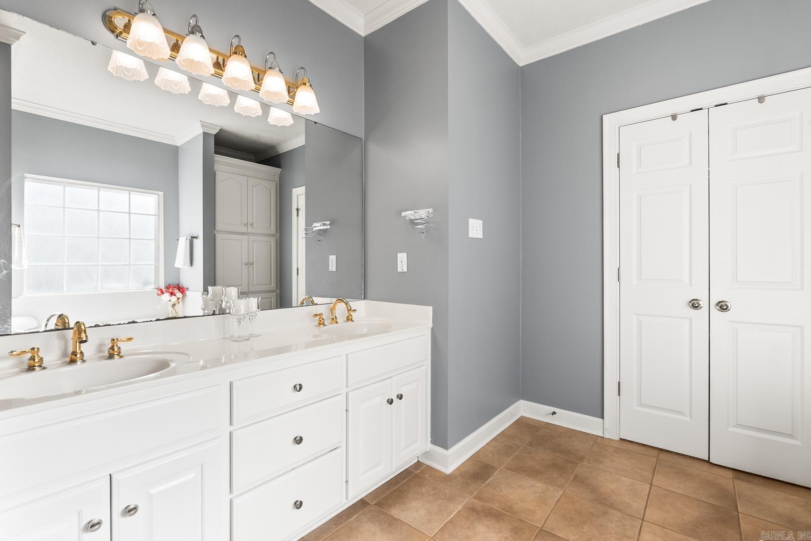 167  Calais  Maumelle, AR