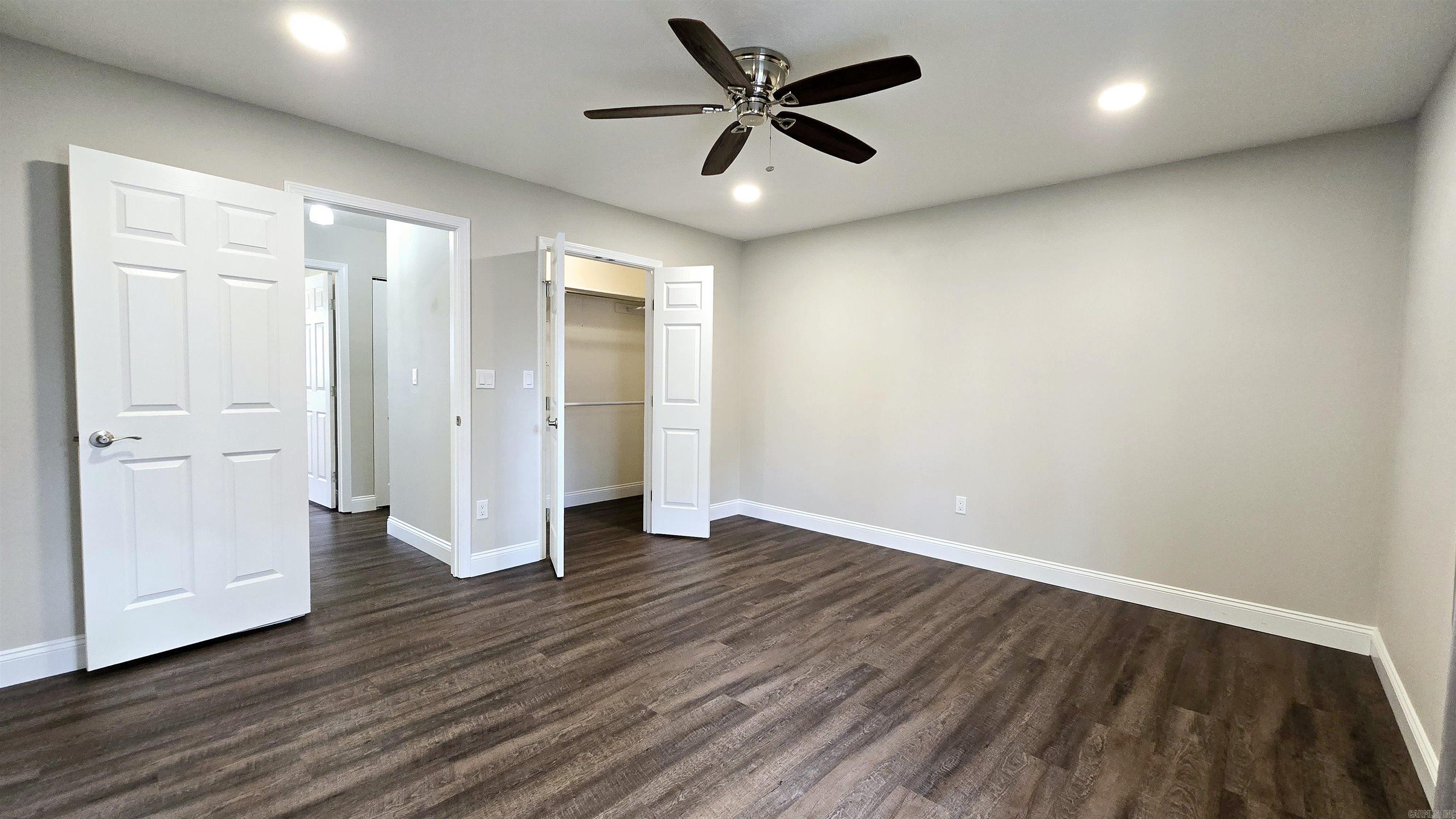 1125  meadowbrook  Mountain Home, AR