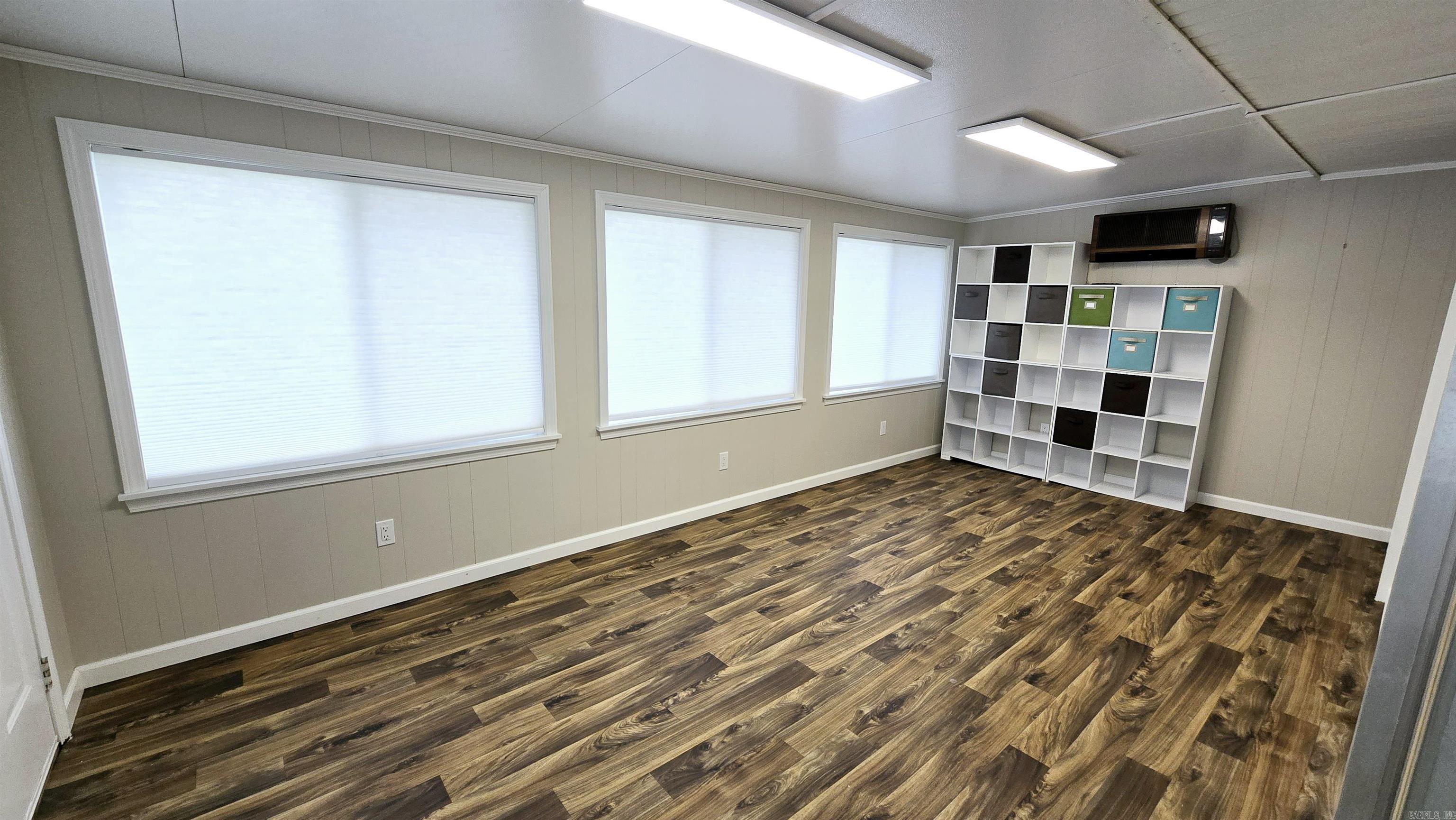 1125  meadowbrook  Mountain Home, AR