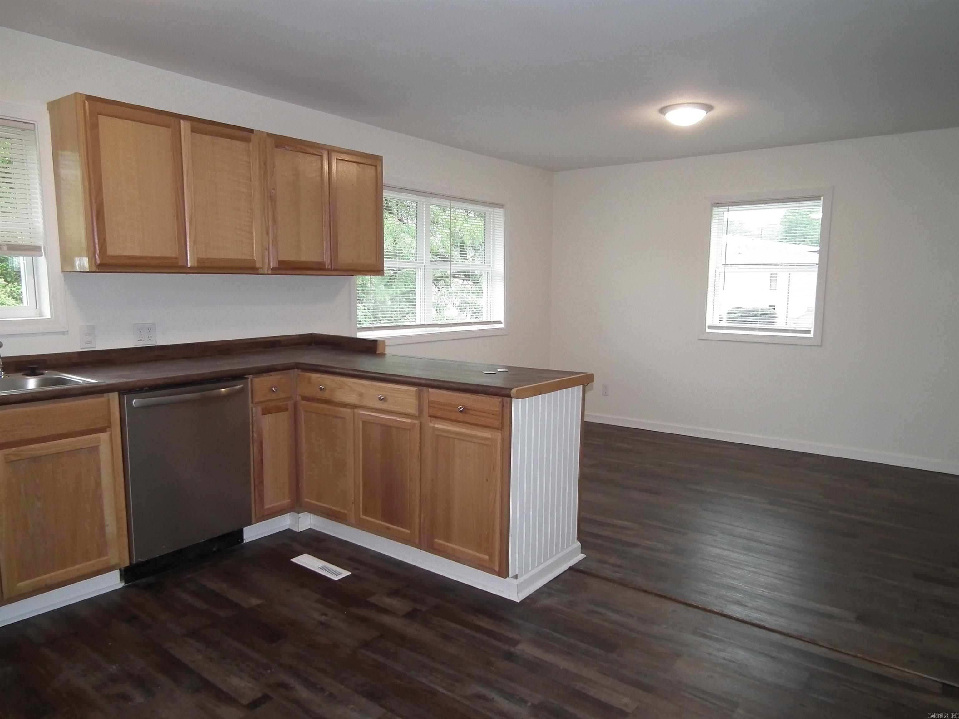 209 W Sugarloaf  Heber Springs, AR
